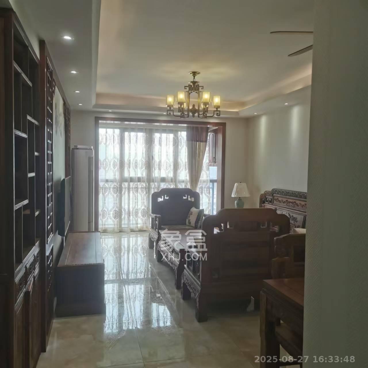 钱隆首府(福晟御园)  3室1厅1卫    3200.0元/月 钱隆首府(福晟御园)  3室1厅1卫    3200.0元/月室内图