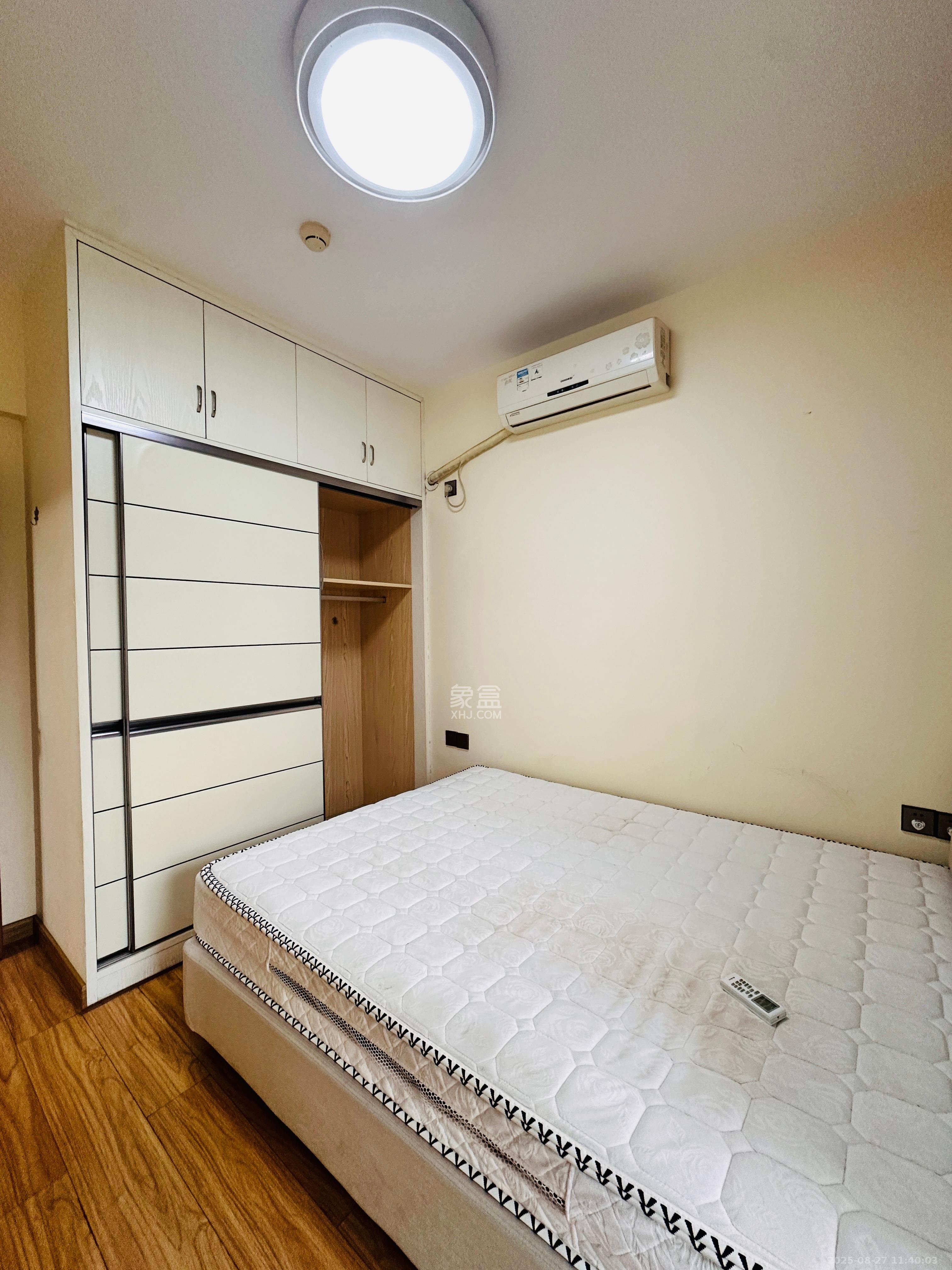 北辰三角洲E3区  4室2厅2卫    4200.0元/月室内图