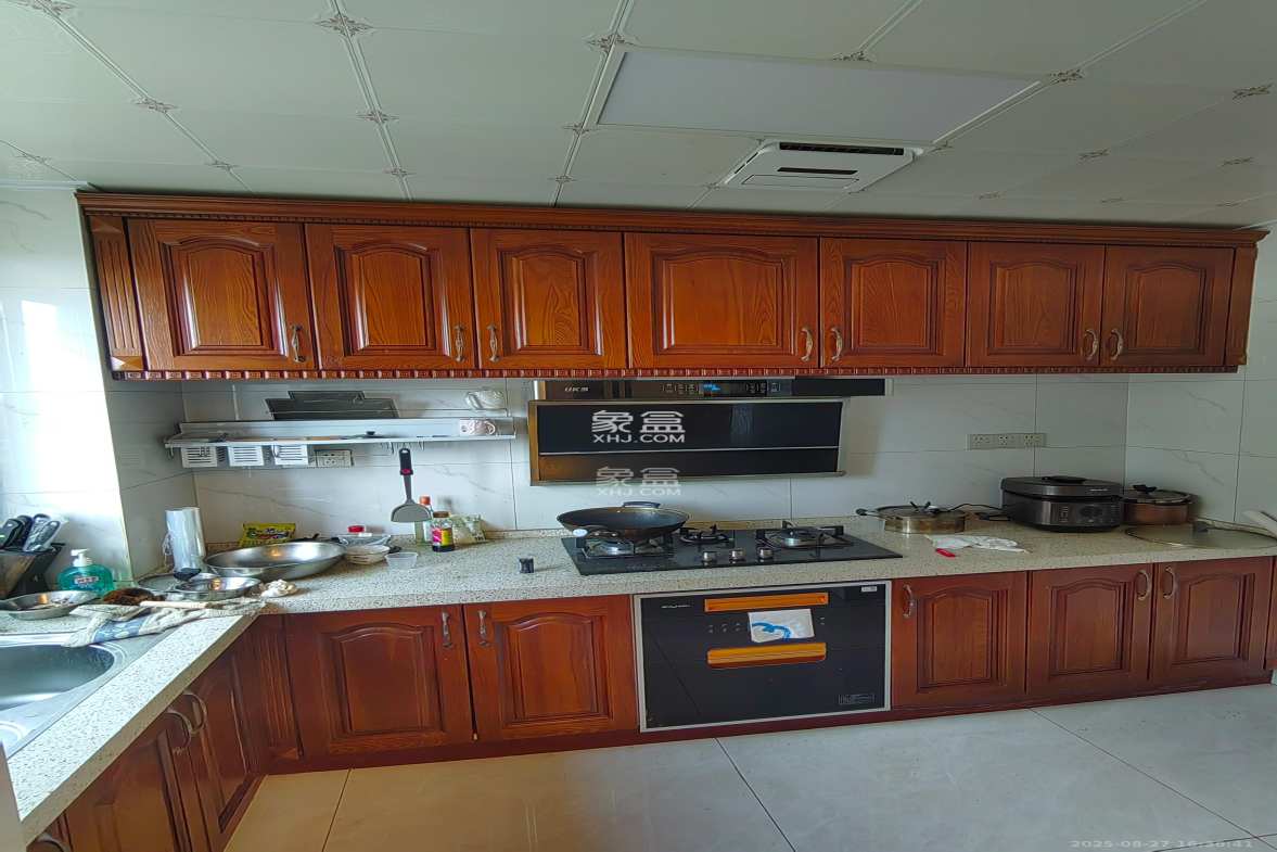 湘水郡(兴旺小爱同学)  3室2厅2卫    3000.0元/月 湘水郡(兴旺小爱同学)  3室2厅2卫    3000.0元/月室内图