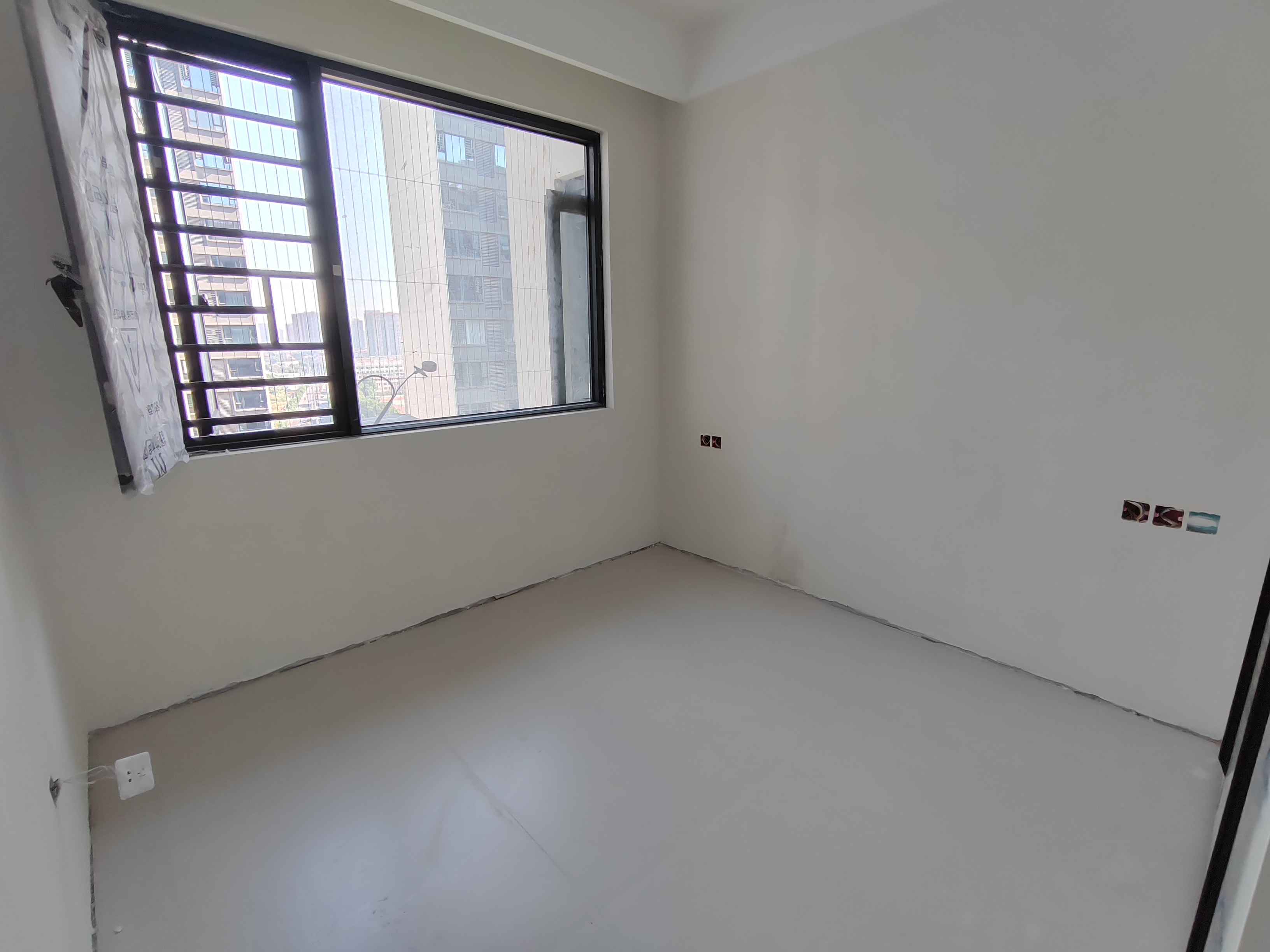 湘悦青春里 5室2厅2卫 108.0万 湘悦青春里 5室2厅2卫 108.0万客厅