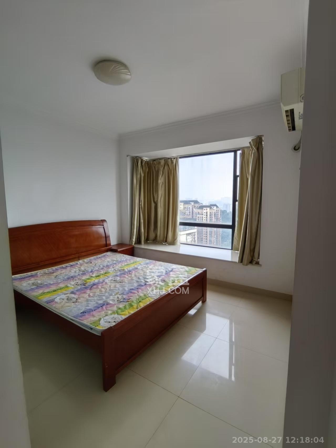 珠江东方明珠（新地东方明珠）三期  3室2厅1卫    1600.0元/月室内图