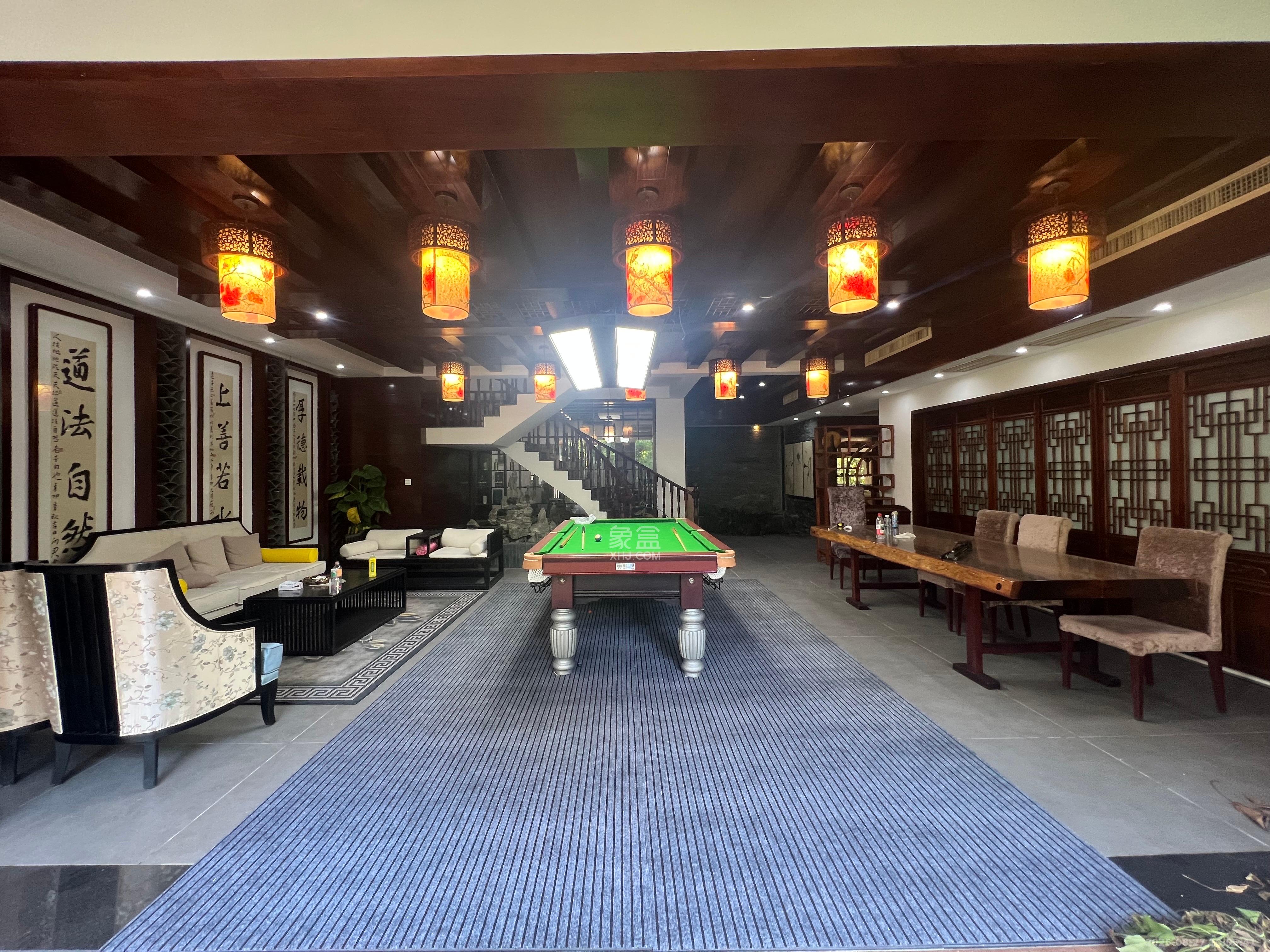 金色比华利 5室2厅2卫 9000.0元/月 金色比华利 5室2厅2卫 9000.0元/月室内图