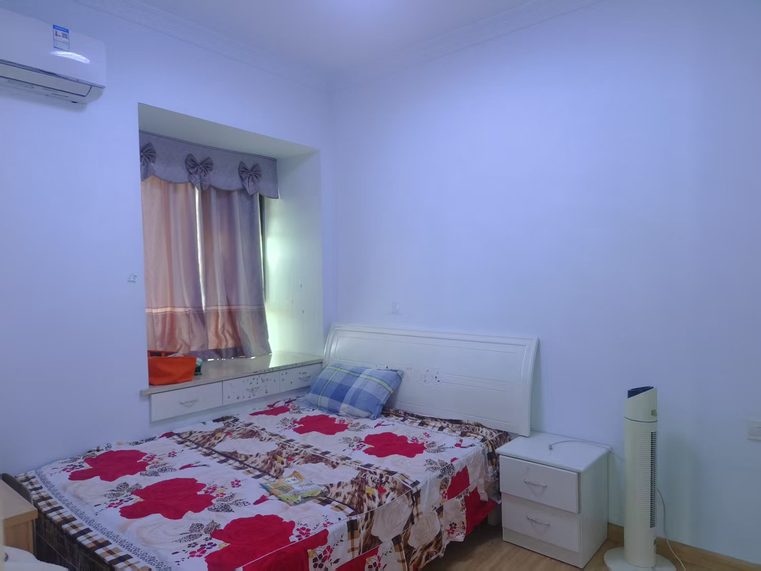 湾田家园  3室2厅2卫    59.8万 湾田家园  3室2厅2卫    59.8万客厅