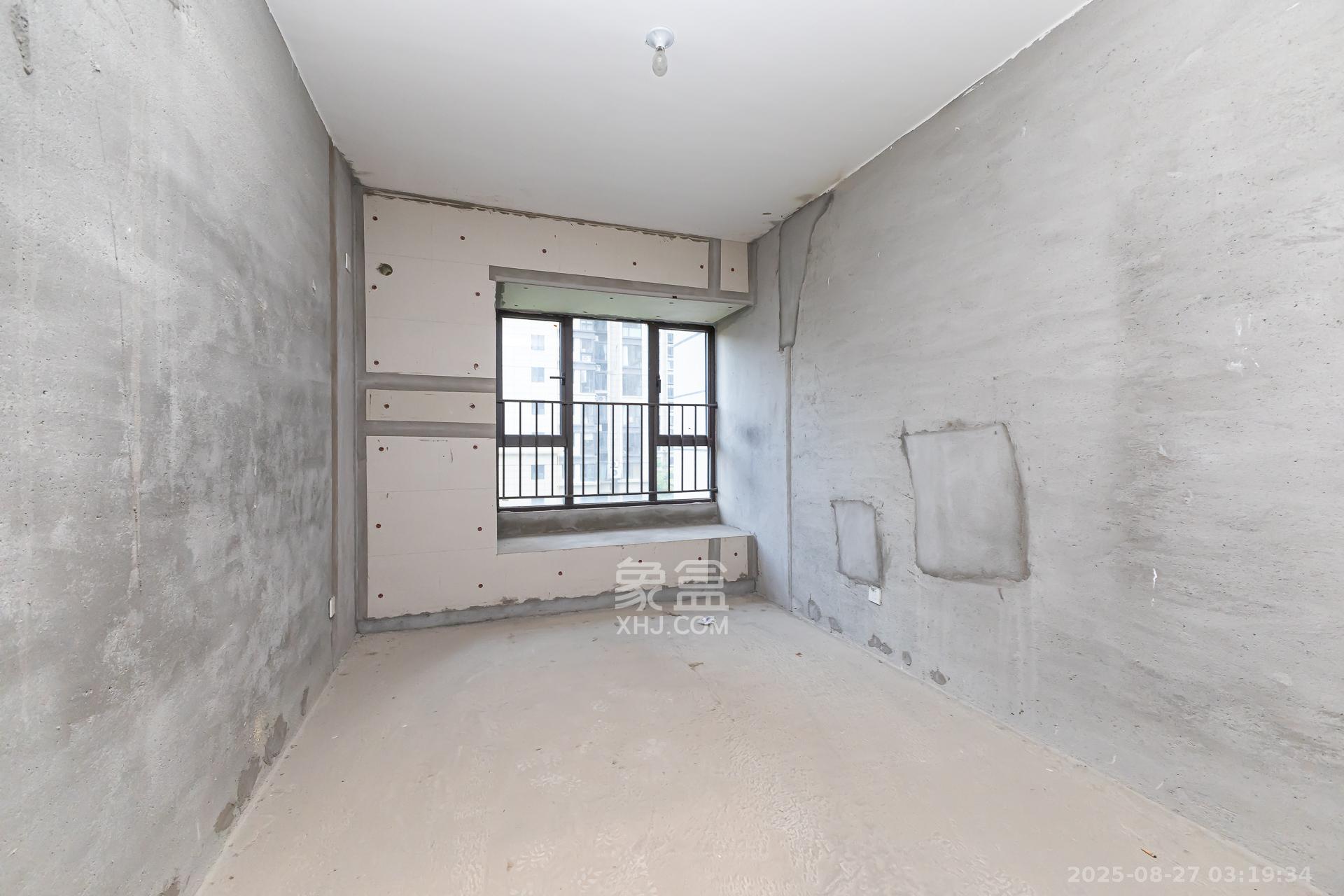 裕和府(乐万邦康桥悦城) 3室2厅2卫 120.0万 裕和府(乐万邦康桥悦城) 3室2厅2卫 120.0万卧室