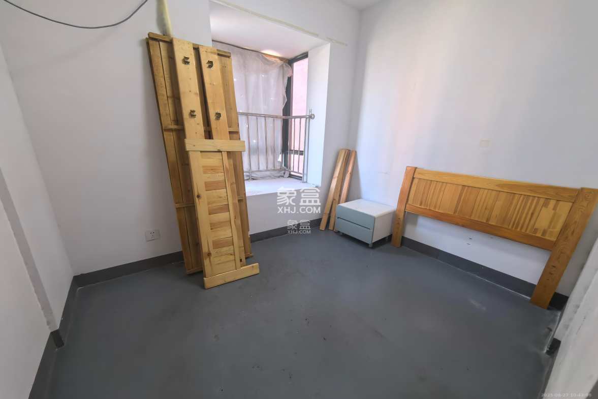 东玺门  3室1厅1卫    2000.0元/月 东玺门  3室1厅1卫    2000.0元/月室内图