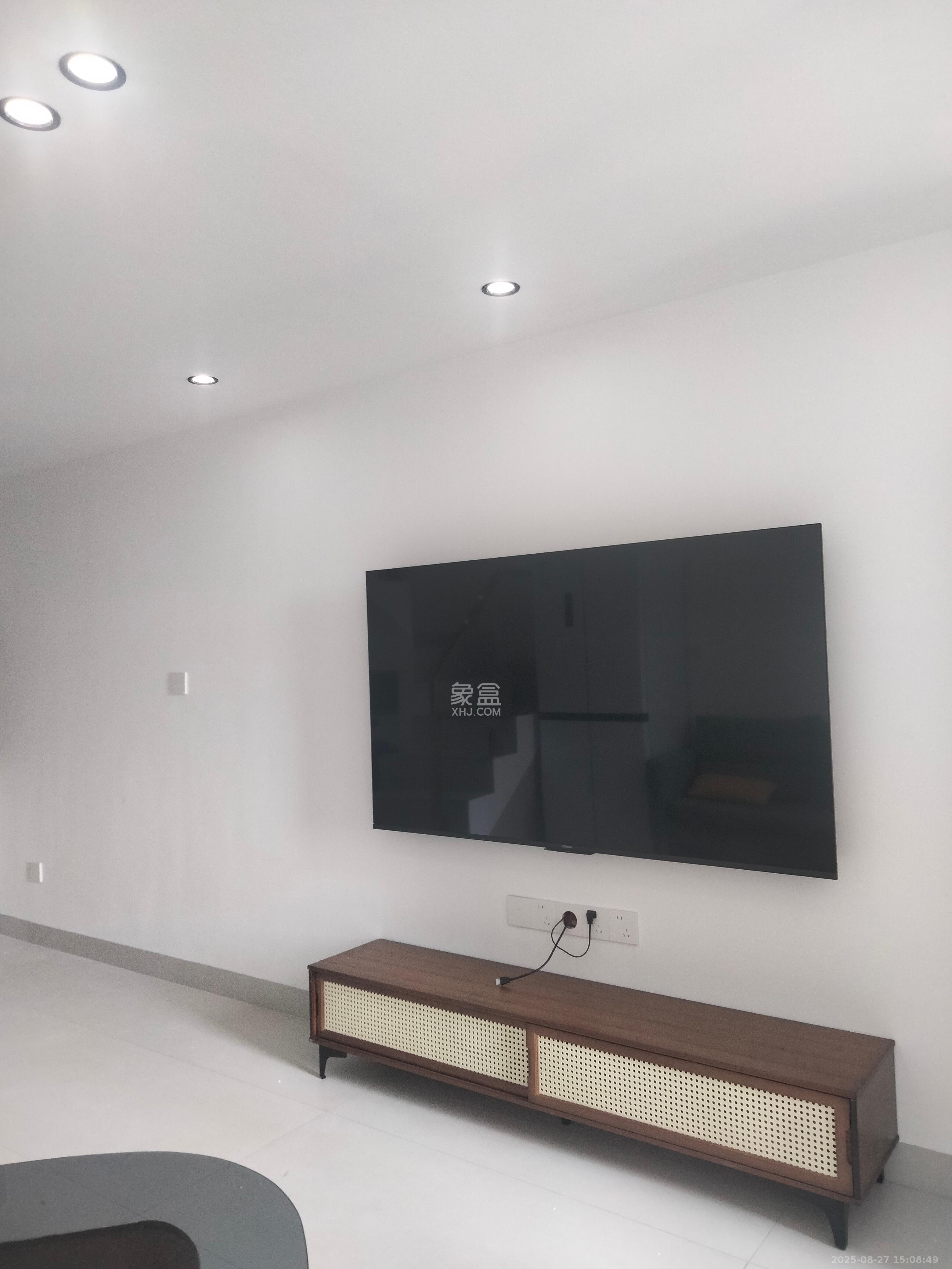 建发养云  2室1厅1卫   2700.00元/月室内图