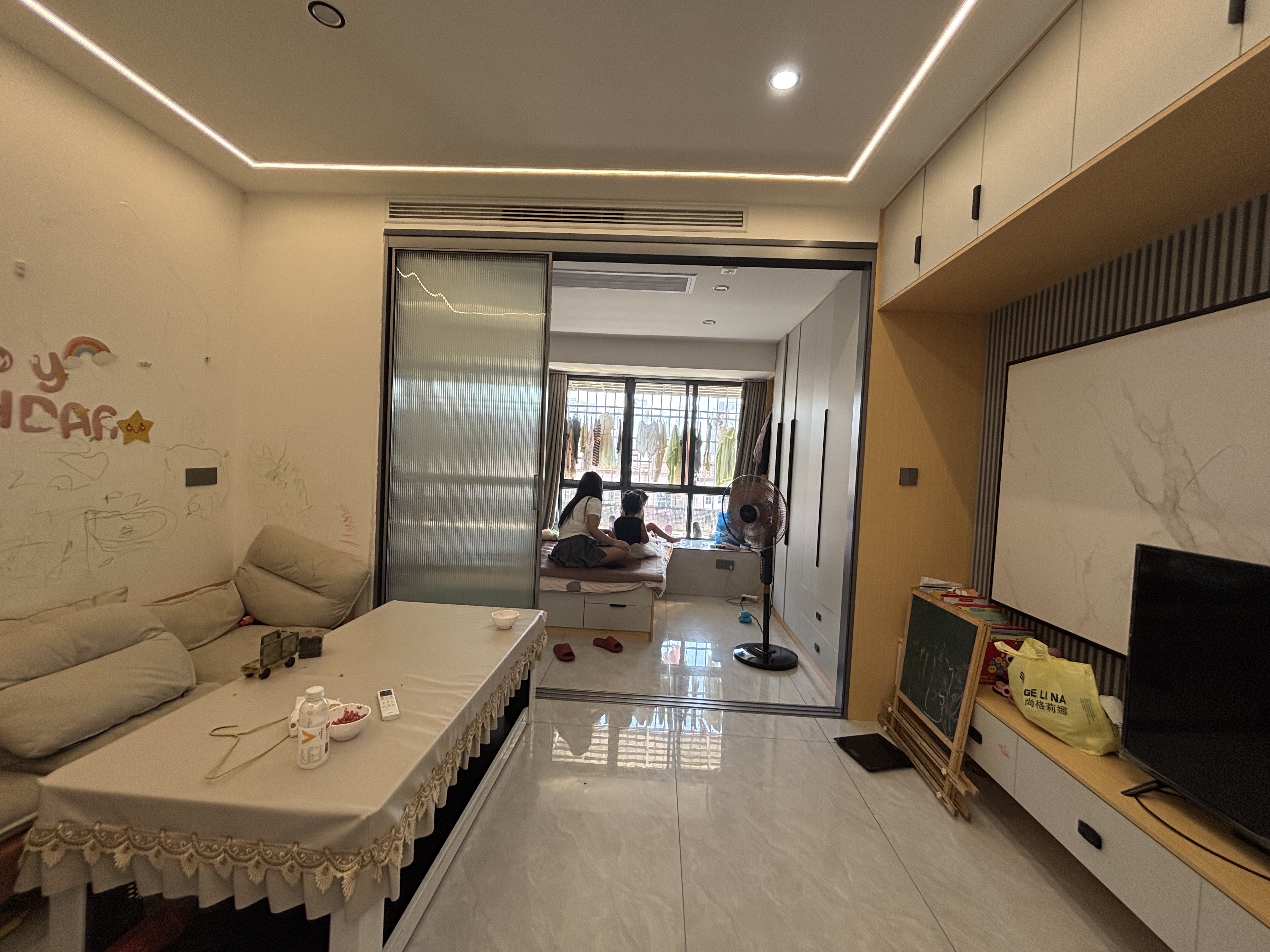 新世界建材城  2室0厅0卫   1200.00元/月