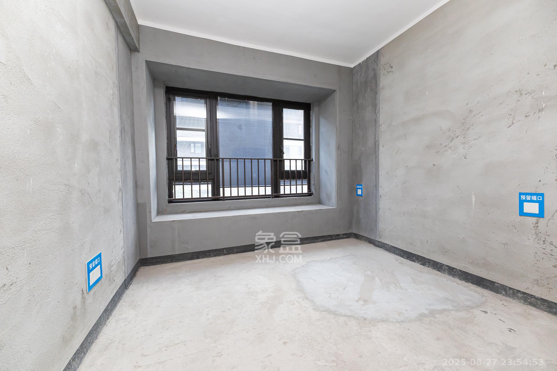 时代建发和著  4室2厅2卫    350.0万 时代建发和著  4室2厅2卫    350.0万卧室