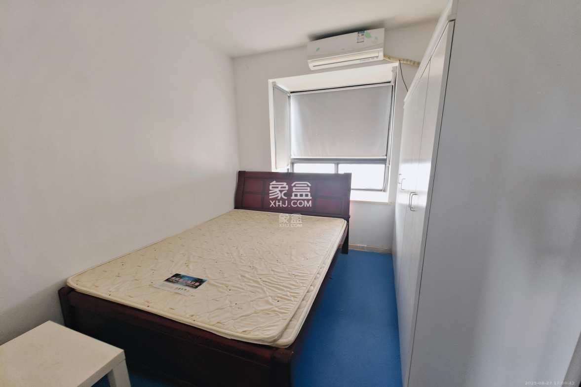 高鑫麓城  3室2厅1卫    2200.0元/月 高鑫麓城  3室2厅1卫    2200.0元/月室内图