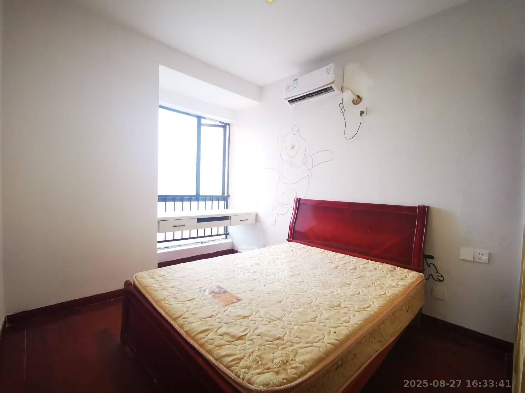 融圣国际  3室1厅2卫    3400.0元/月室内图