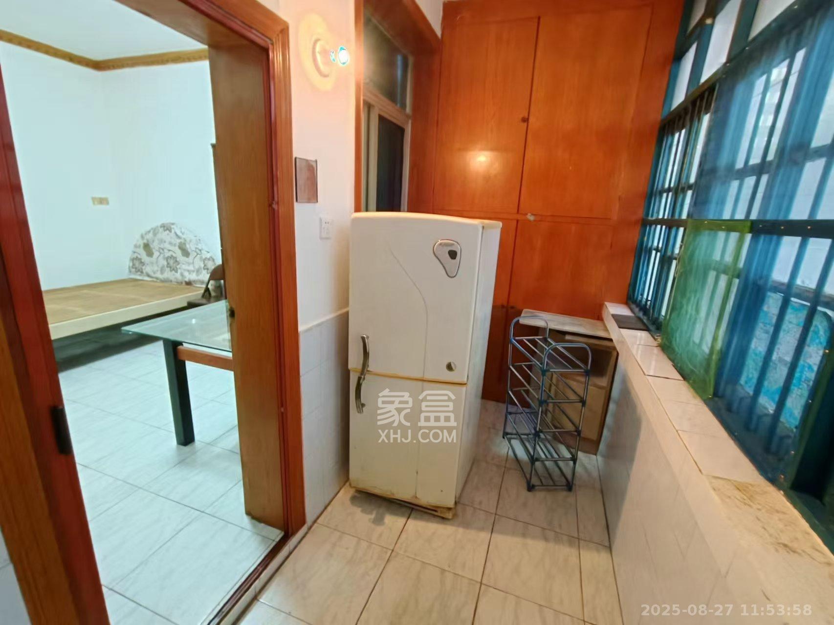 水泵厂宿舍 2室1厅1卫 1200.0元/月 水泵厂宿舍 2室1厅1卫 1200.0元/月室内图