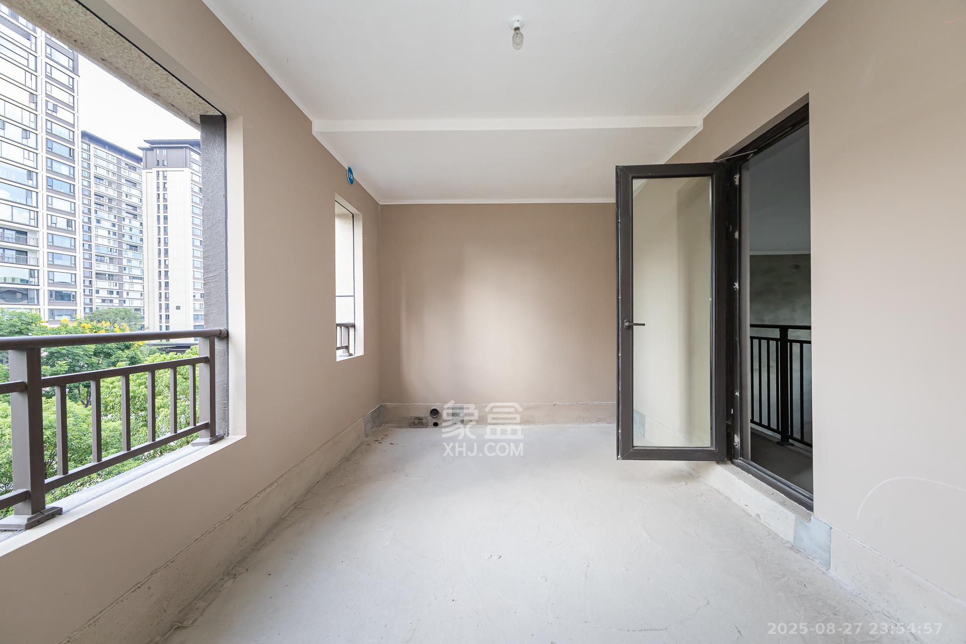 时代建发和著  4室2厅2卫    350.0万 时代建发和著  4室2厅2卫    350.0万卧室