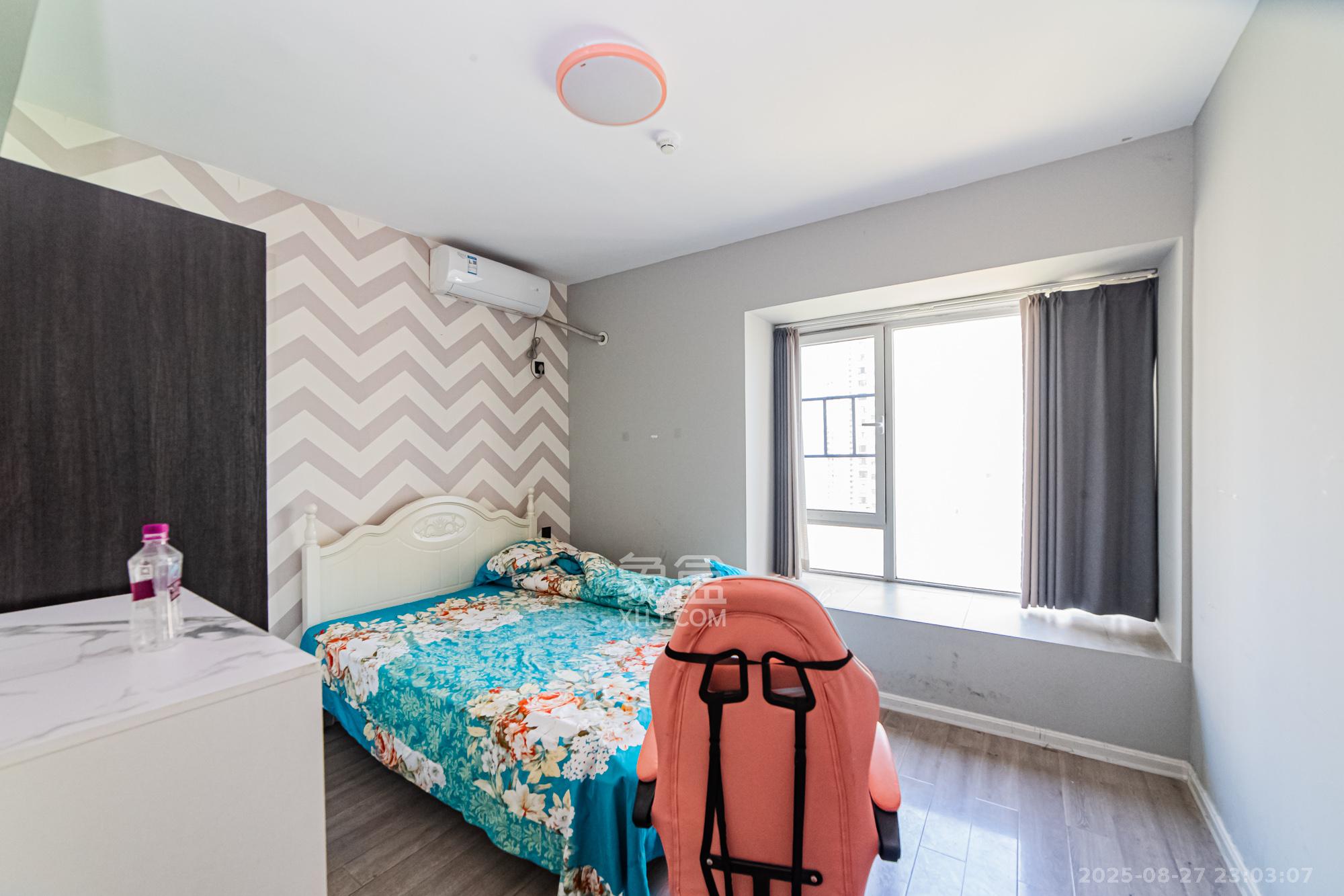 北辰三角洲C3区  5室2厅3卫    257.8万 北辰三角洲C3区  5室2厅3卫    257.8万卧室