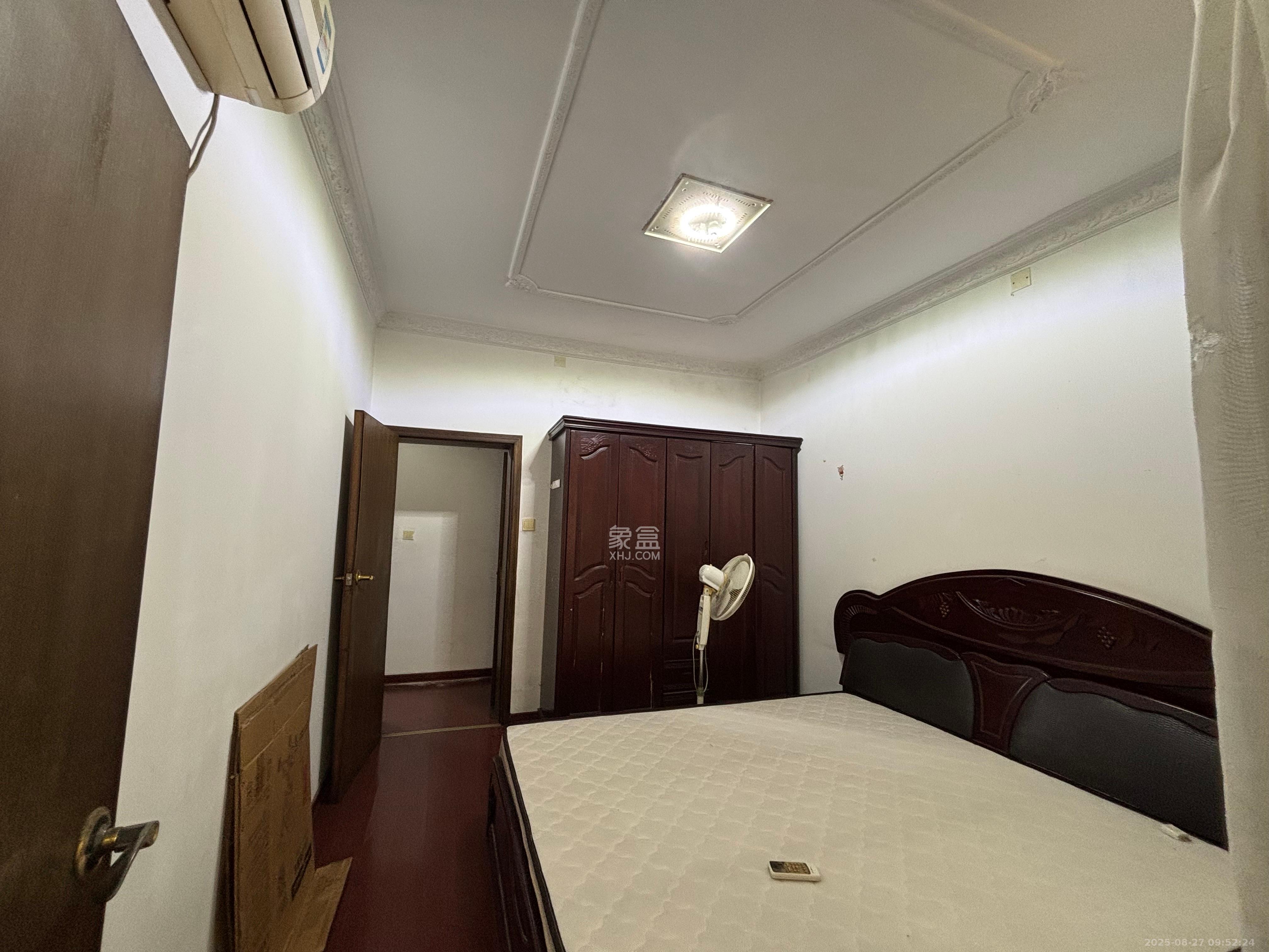 东风一村社区房（王家垅）  2室1厅1卫    1550.0元/月室内图