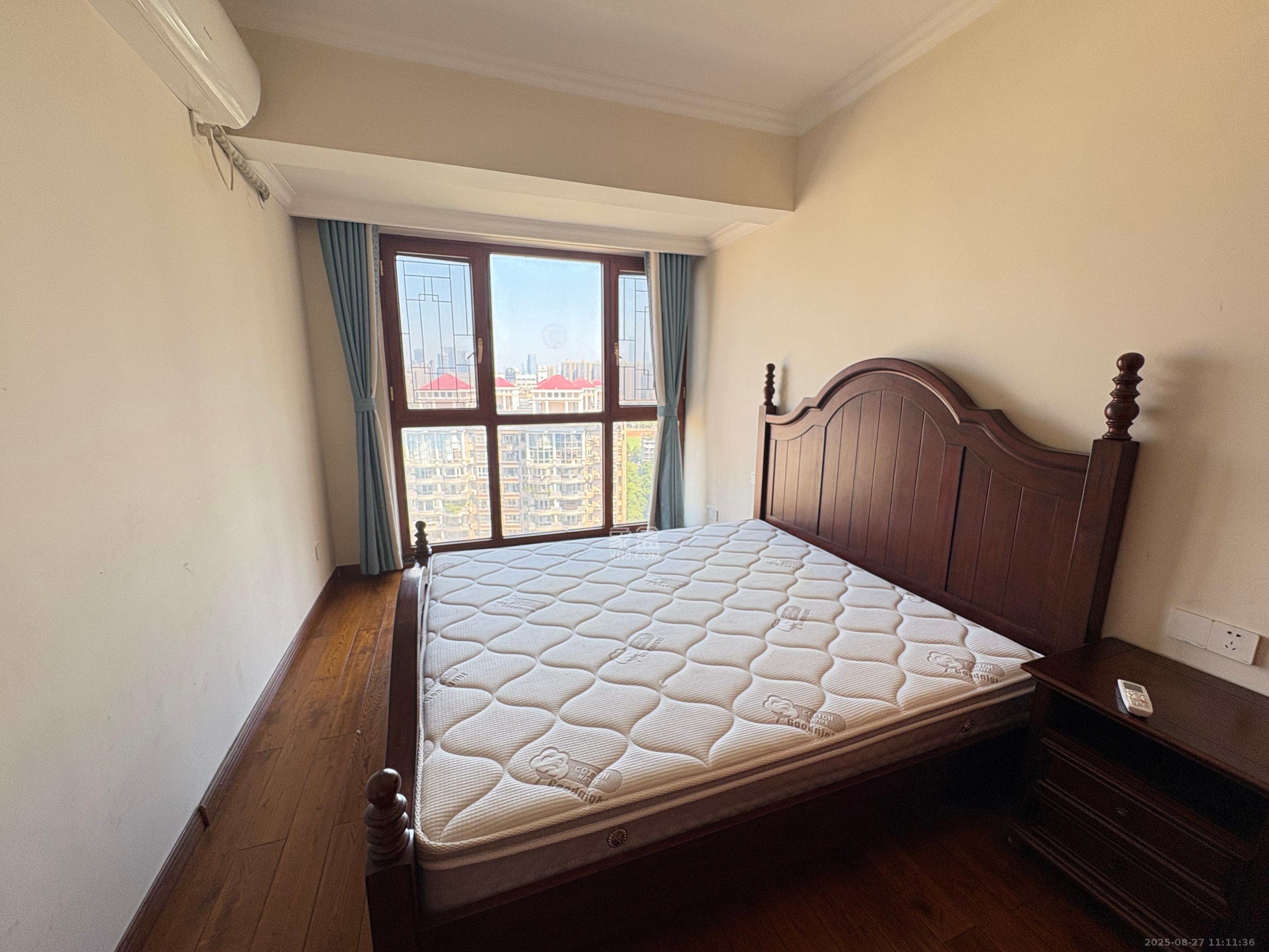 通用时代国际社区 2室2厅1卫 2800.0元/月 通用时代国际社区 2室2厅1卫 2800.0元/月室内图