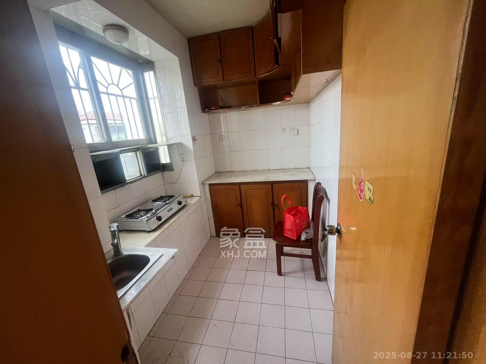 省烟曹家坡宿舍 2室1厅1卫 1600.0元/月 省烟曹家坡宿舍 2室1厅1卫 1600.0元/月室内图