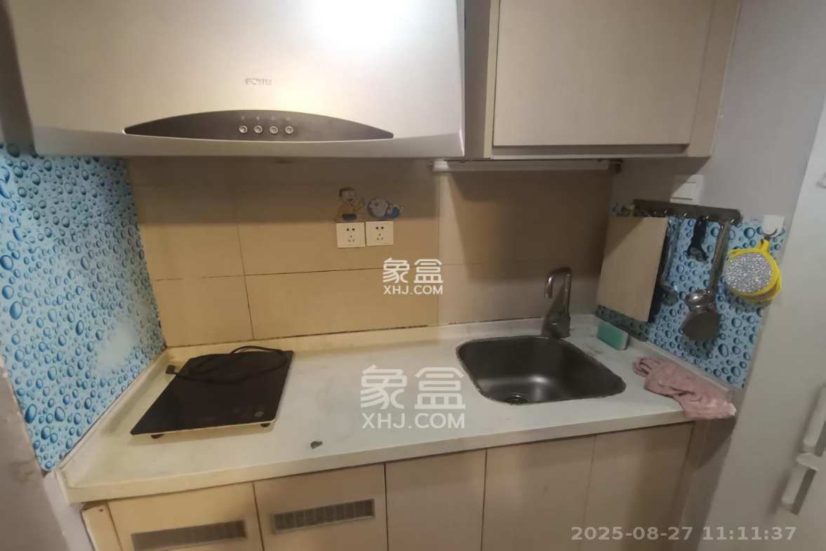 万科金色家园  1室1厅1卫    1300.0元/月 万科金色家园  1室1厅1卫    1300.0元/月室内图