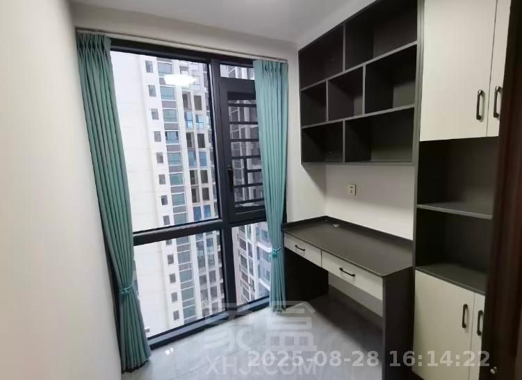 武广国际学苑 3室2厅1卫 2500.0元/月 武广国际学苑 3室2厅1卫 2500.0元/月室内图