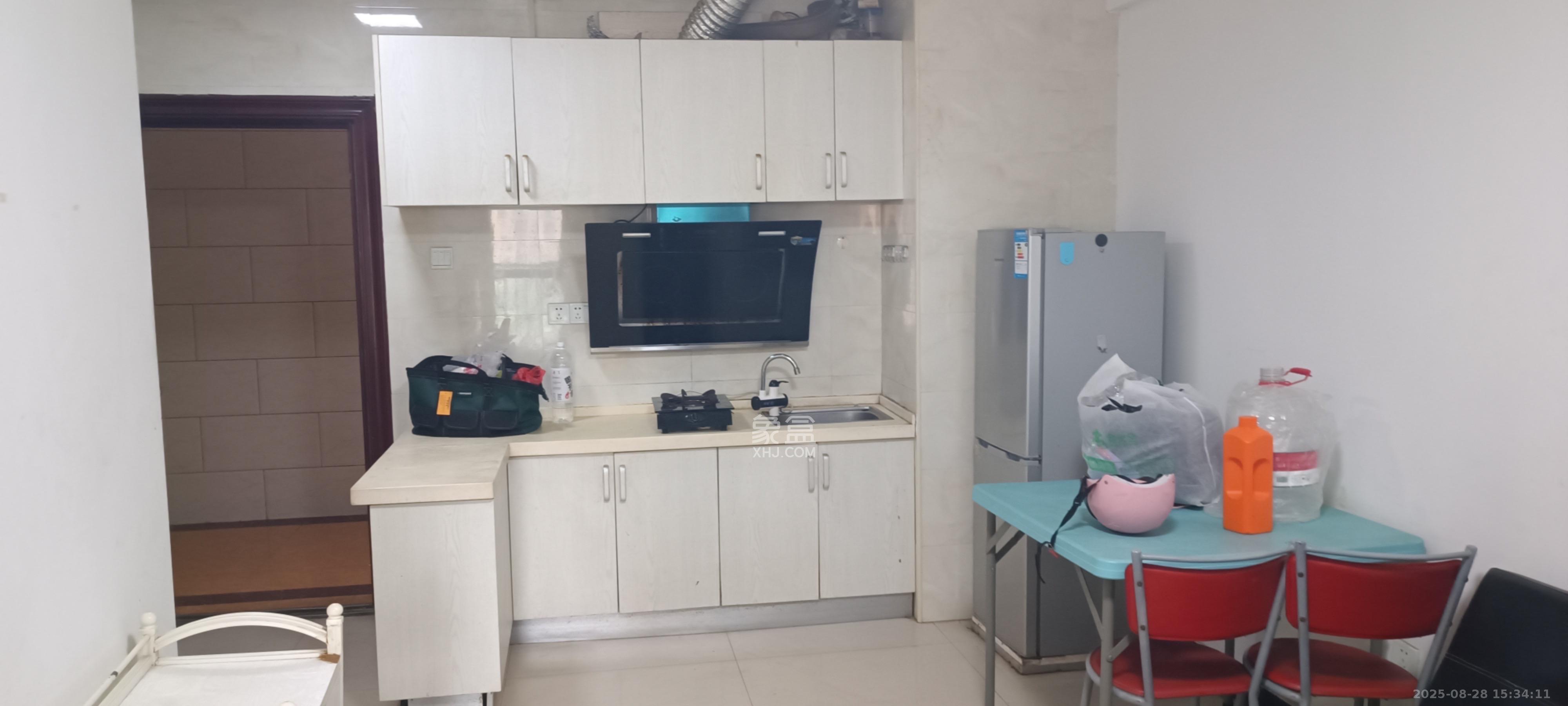 才子嘉都  1室2厅1卫    1400.0元/月 才子嘉都  1室2厅1卫    1400.0元/月室内图