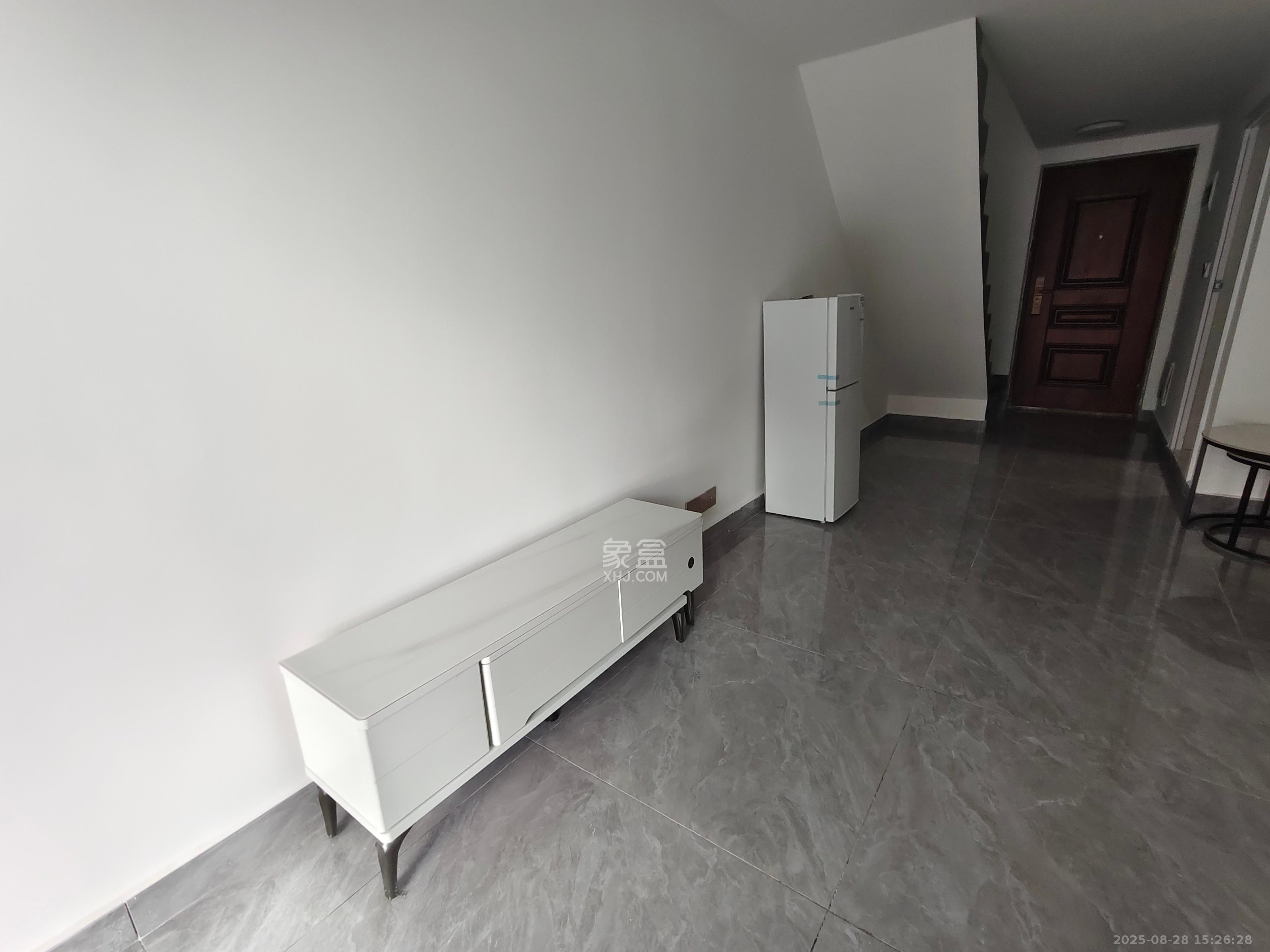 钱隆世家 2室1厅1卫 1600.0元/月 钱隆世家 2室1厅1卫 1600.0元/月室内图