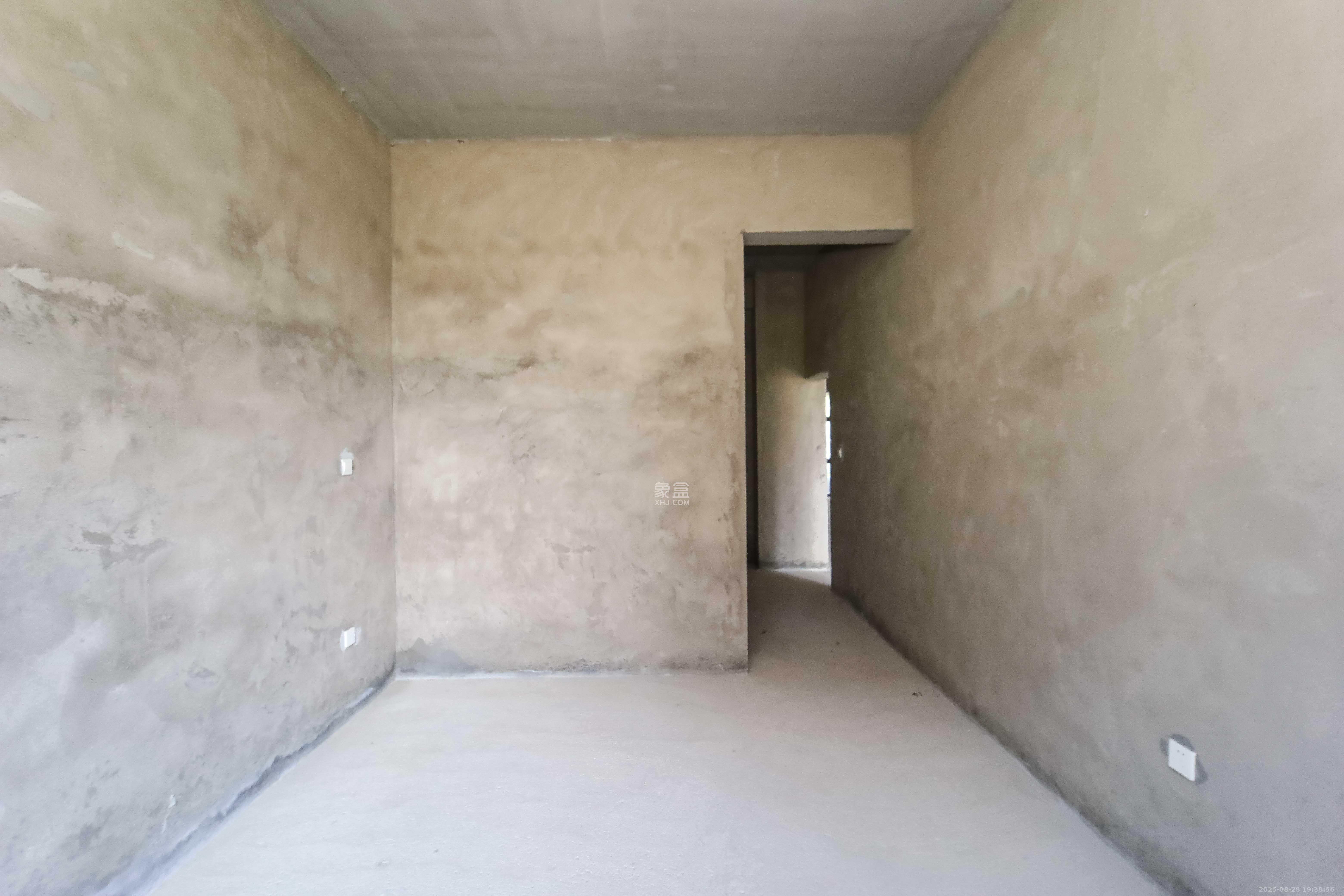 宝能公馆（美联天骄城五期）  4室2厅3卫    295.0万卧室