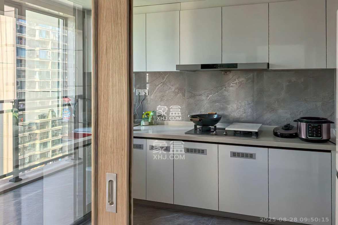 保利天汇  4室2厅2卫    4500.0元/月 保利天汇  4室2厅2卫    4500.0元/月室内图