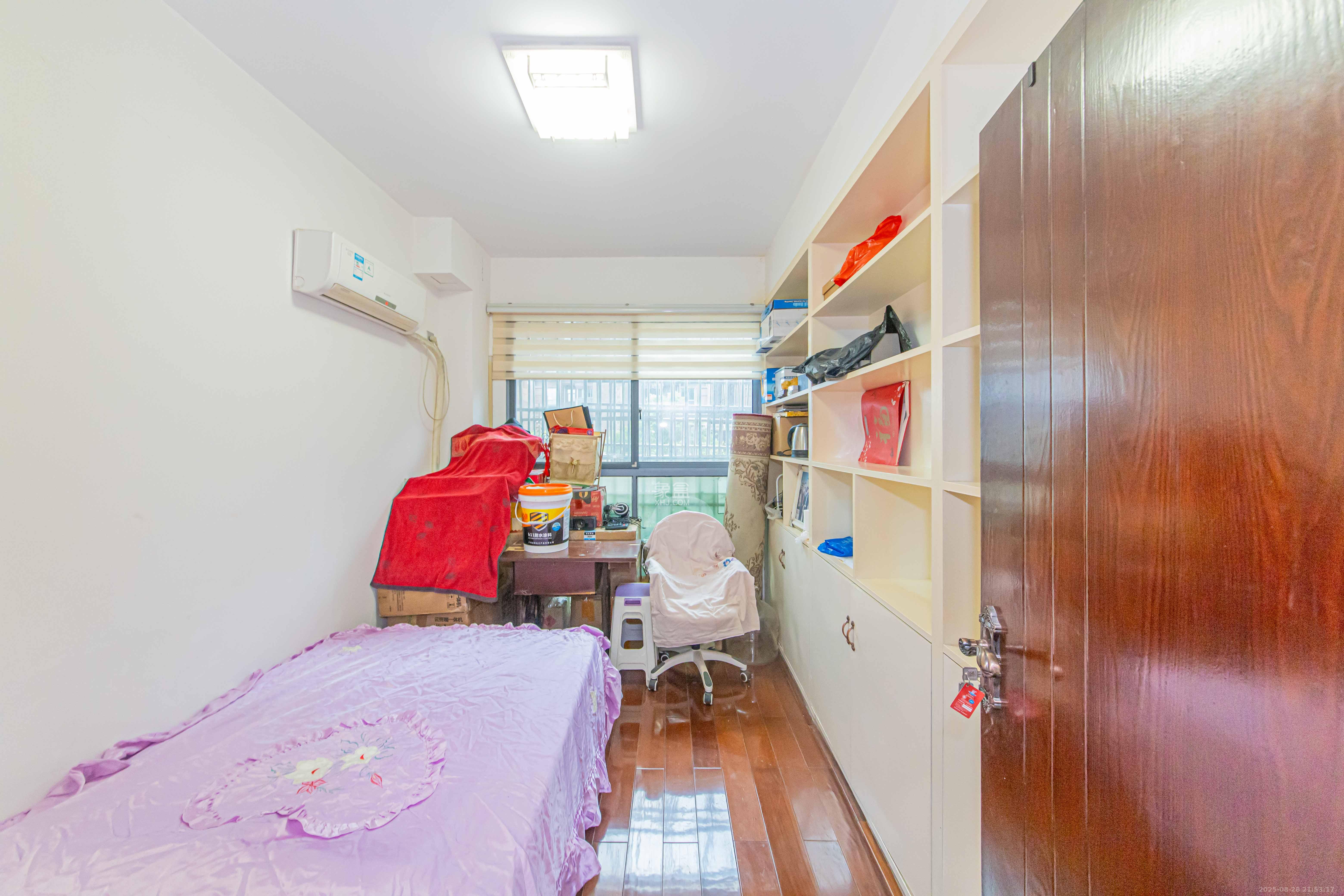 夏威夷碧水春城(碧桂园城市花园)  3室2厅1卫    88.0万 夏威夷碧水春城(碧桂园城市花园)  3室2厅1卫    88.0万卧室