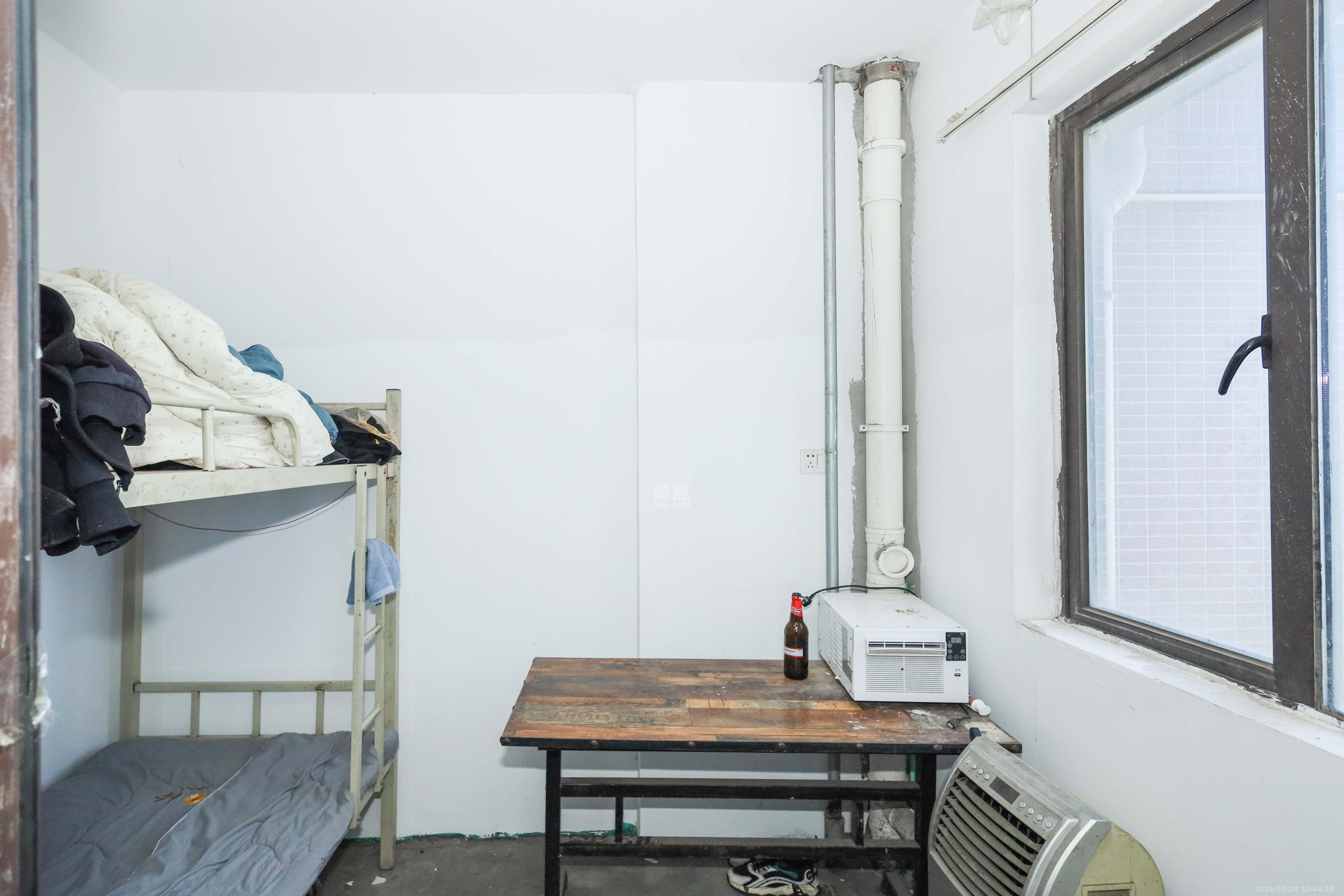 中冶中央公园  4室2厅2卫    151.0万 中冶中央公园  4室2厅2卫    151.0万厨房