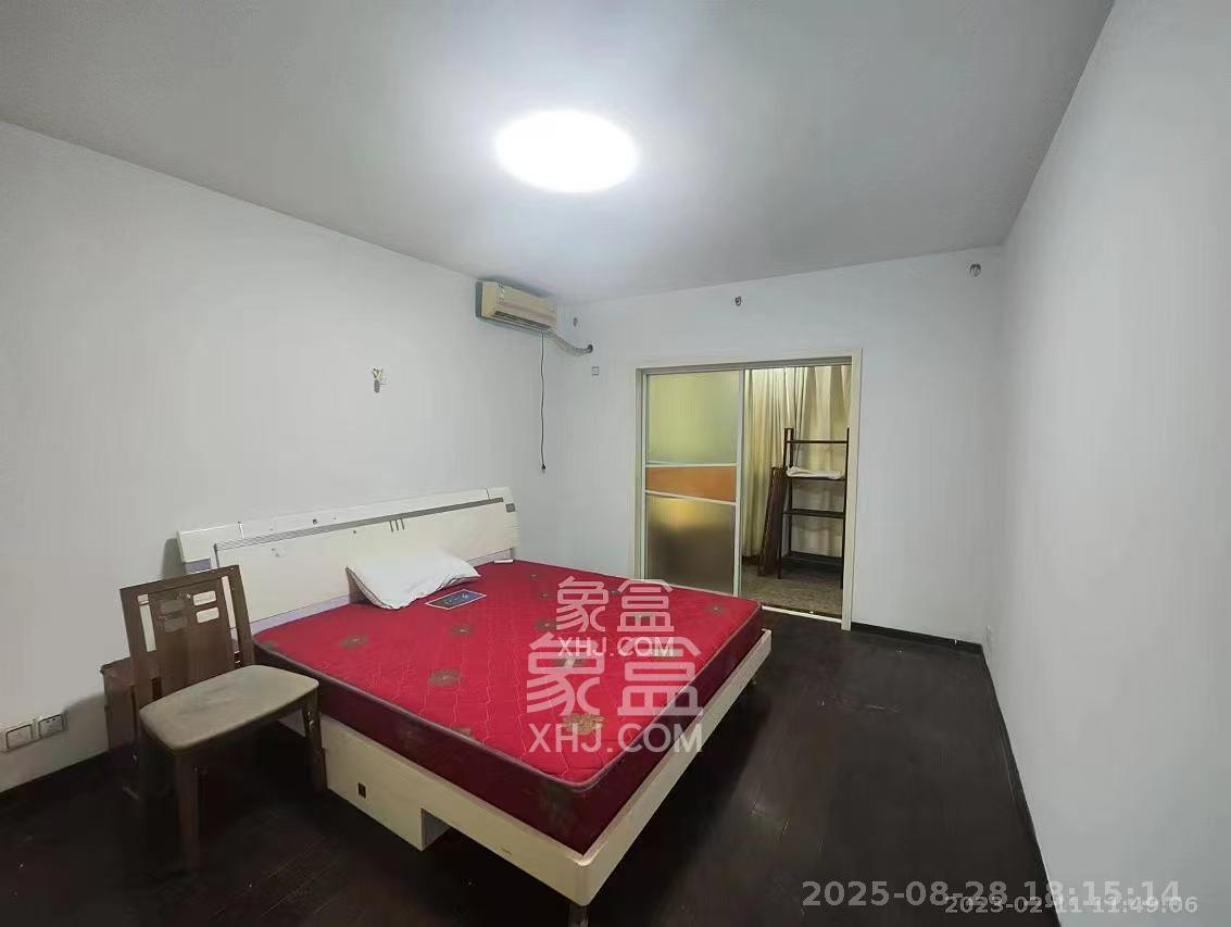 御景龙城  3室2厅2卫    1800.0元/月 御景龙城  3室2厅2卫    1800.0元/月室内图