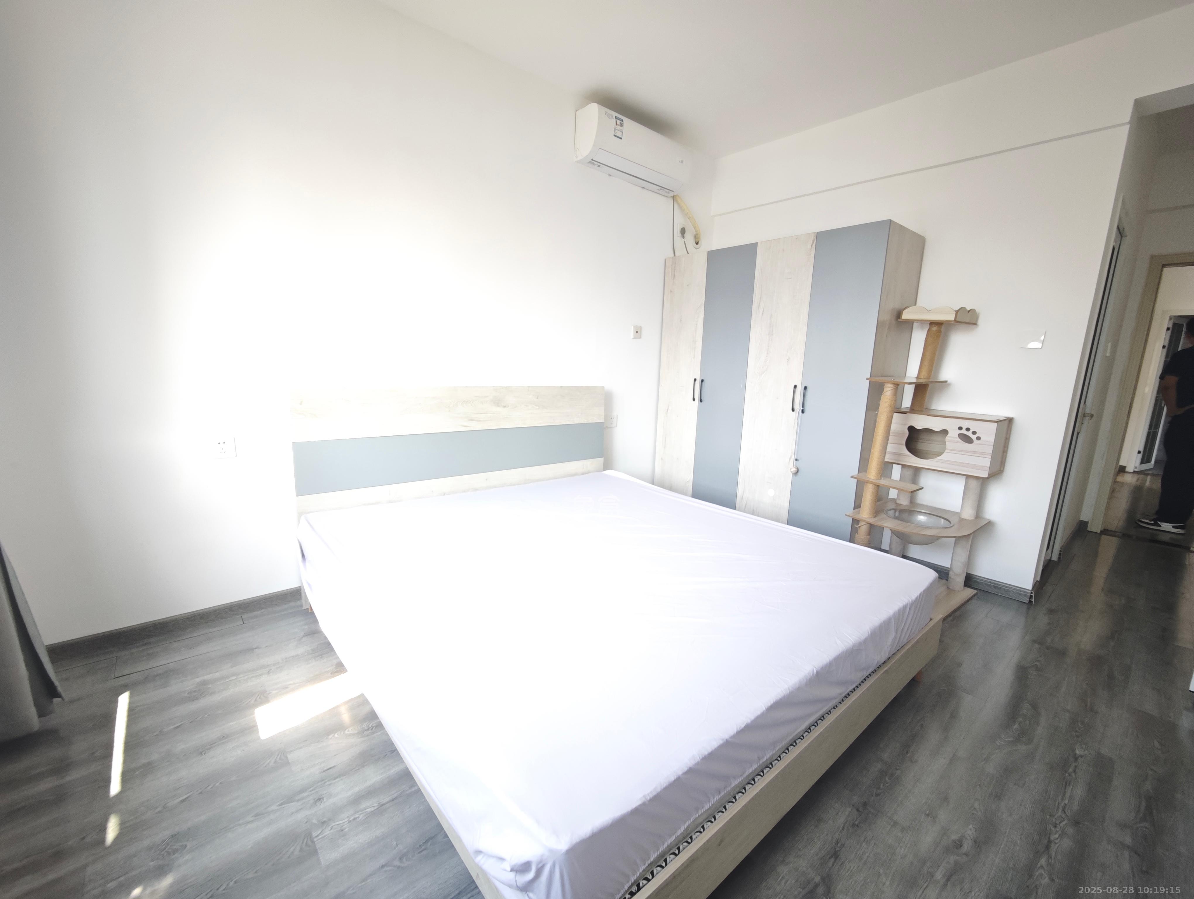 振业城二期  3室2厅2卫    3200.0元/月 振业城二期  3室2厅2卫    3200.0元/月室内图