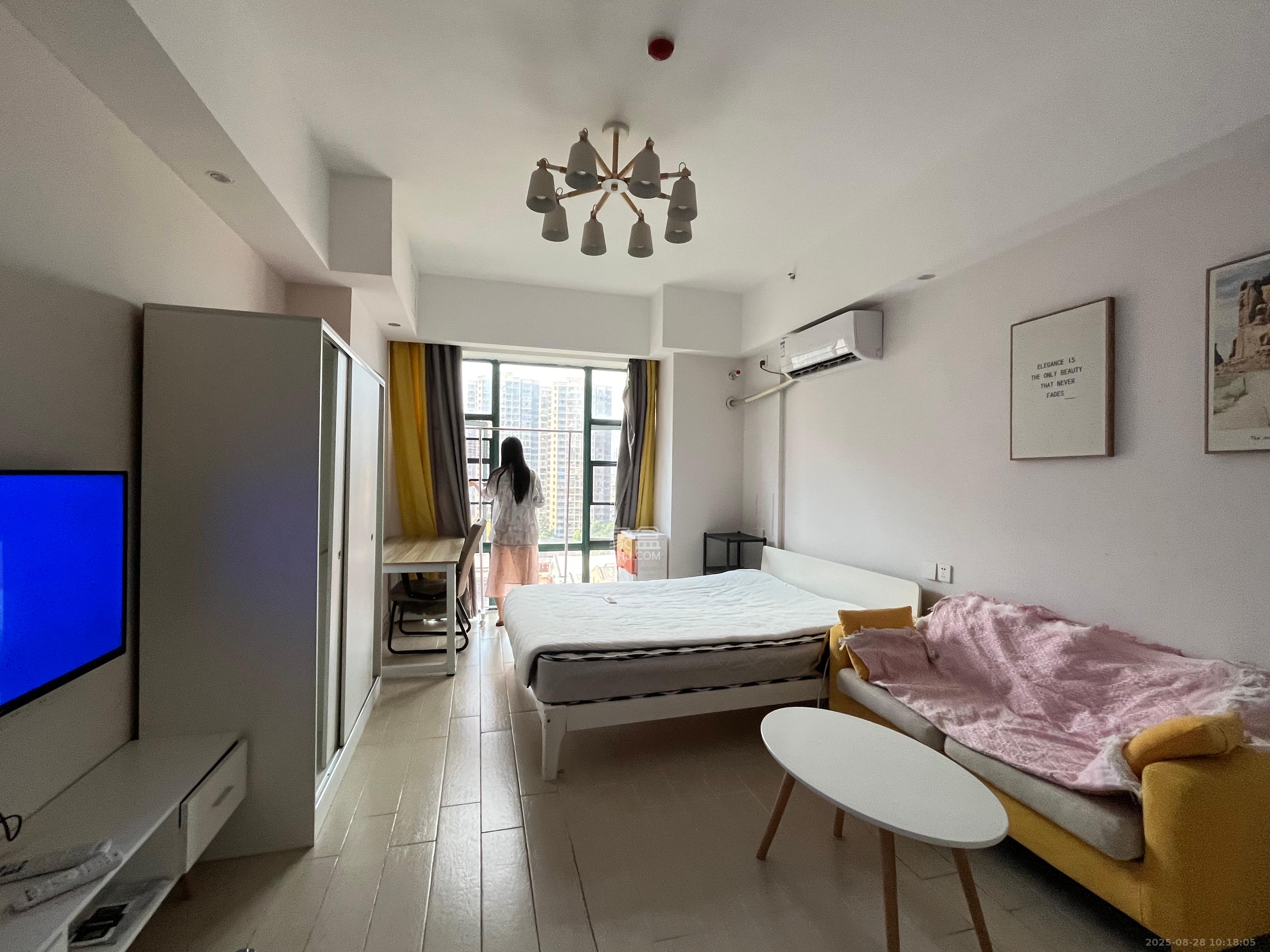 上林紫郡(锦顺和园)  1室1厅1卫    1500.0元/月 上林紫郡(锦顺和园)  1室1厅1卫    1500.0元/月室内图