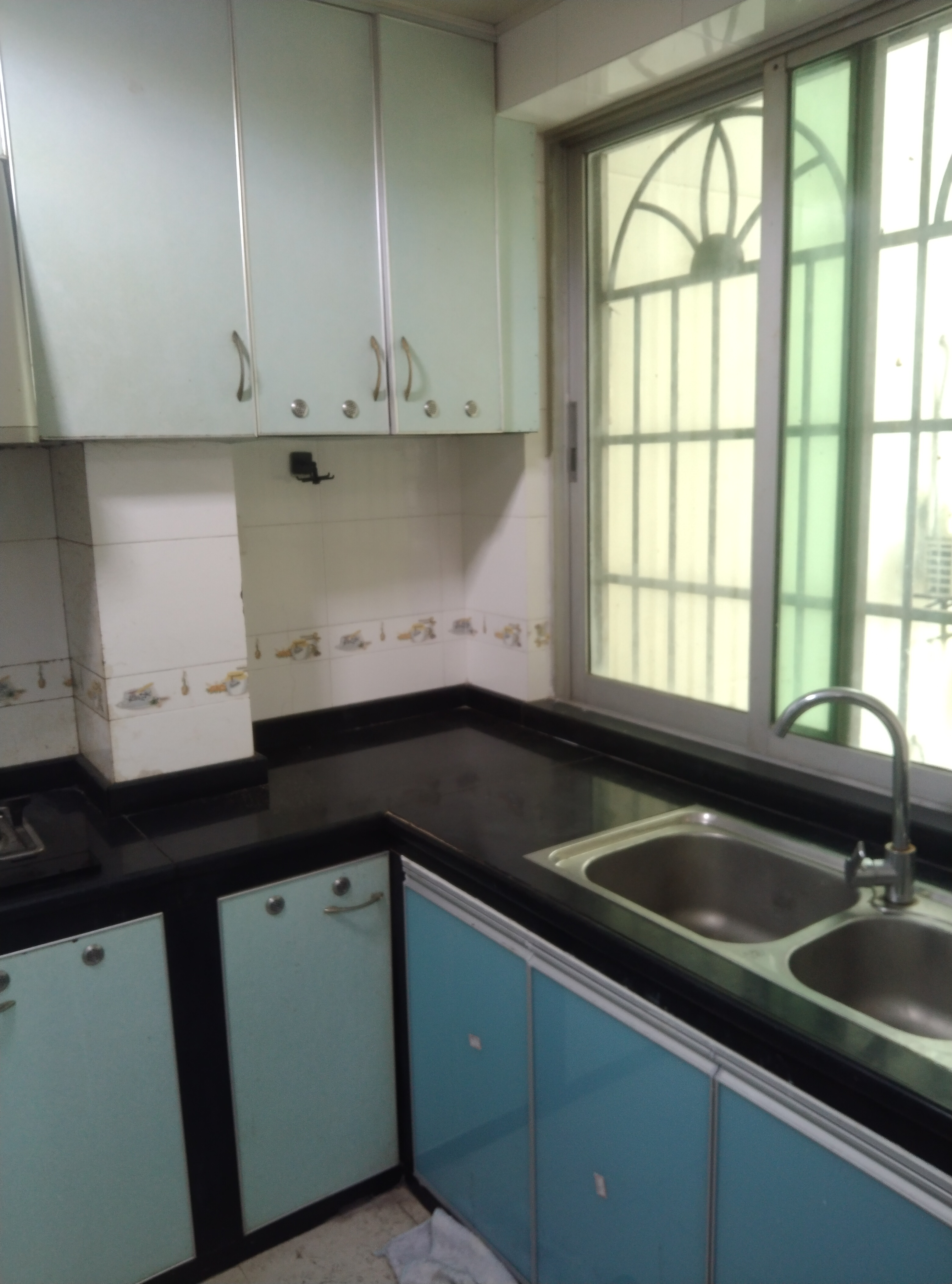 美舍苑 4室2厅2卫 2500.0元/月 美舍苑 4室2厅2卫 2500.0元/月室内图