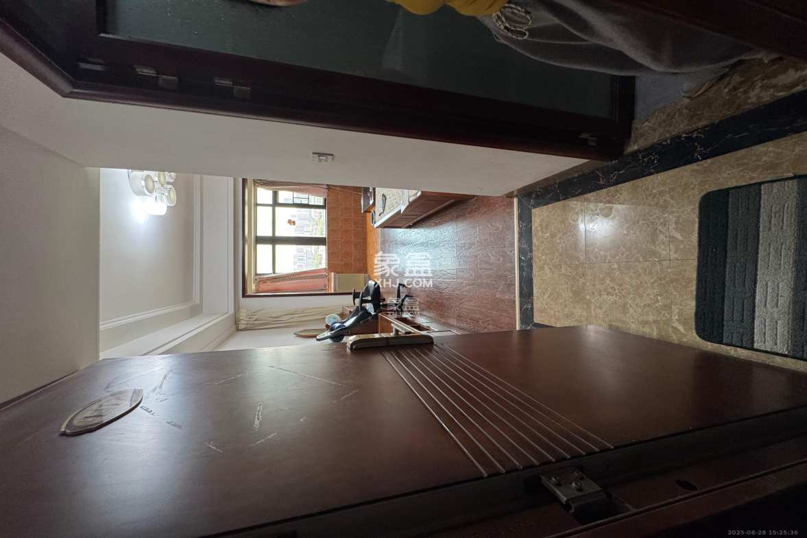 天元涉外景园B区 1室1厅1卫 1200.0元/月 天元涉外景园B区 1室1厅1卫 1200.0元/月室内图