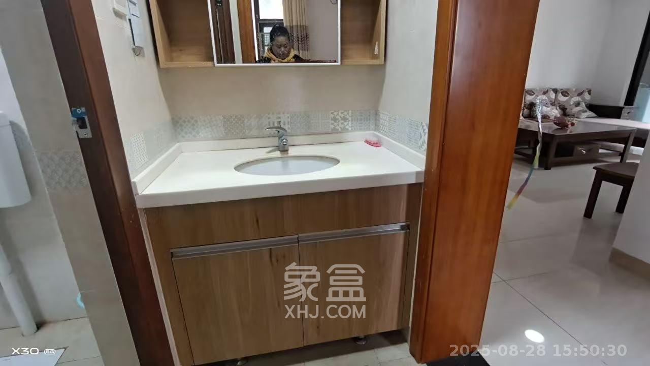 江山帝景哈佛  3室2厅1卫   1900.00元/月室内图