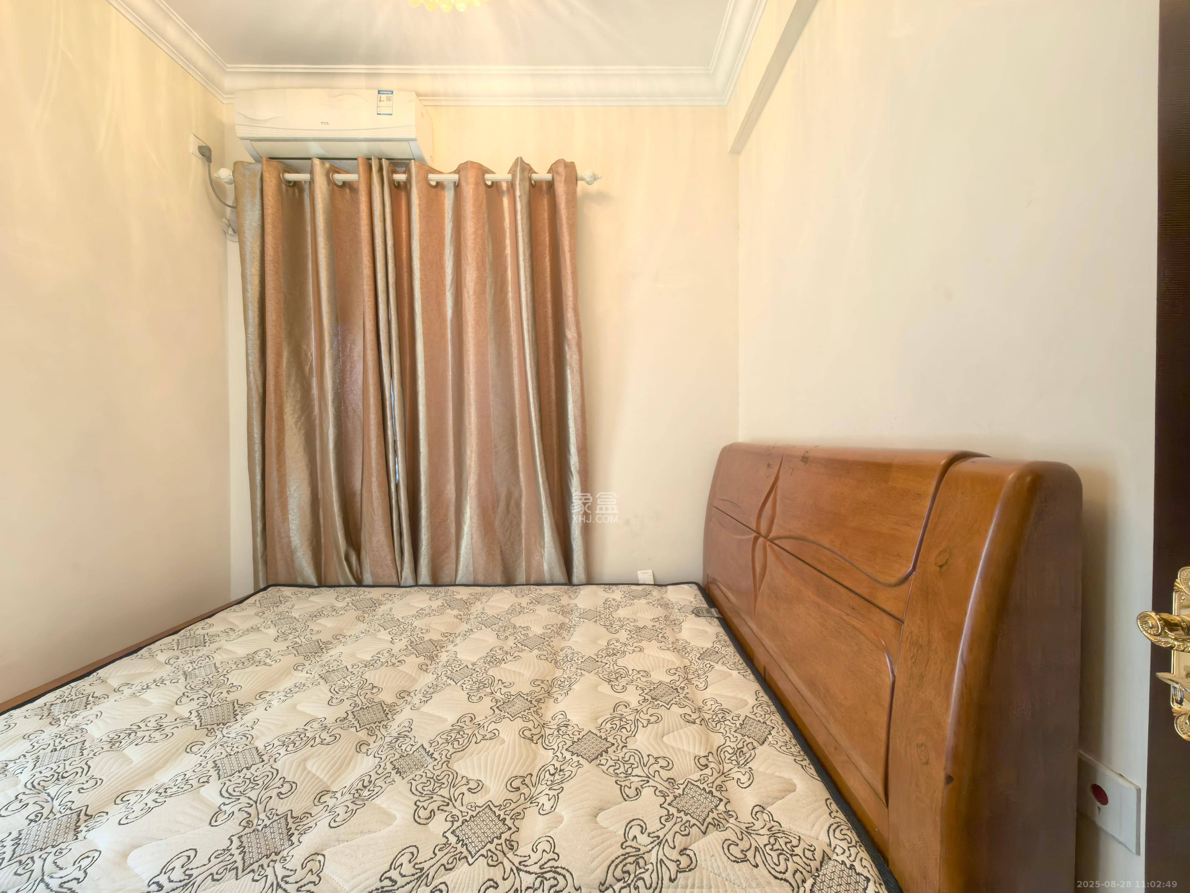 恒大国际广场  1室1厅1卫    1600.0元/月室内图