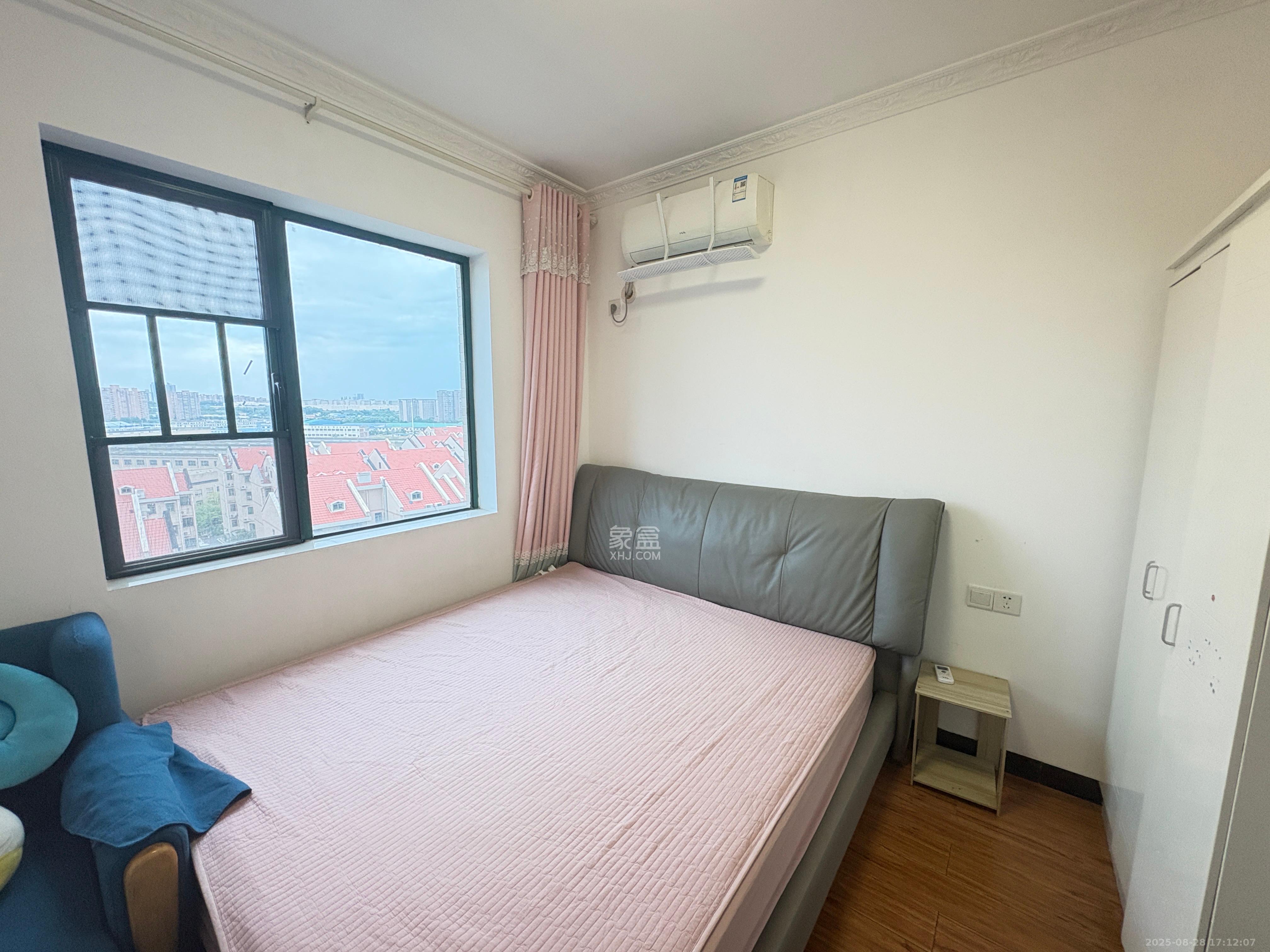 才子嘉都  2室1厅1卫    1800.0元/月室内图