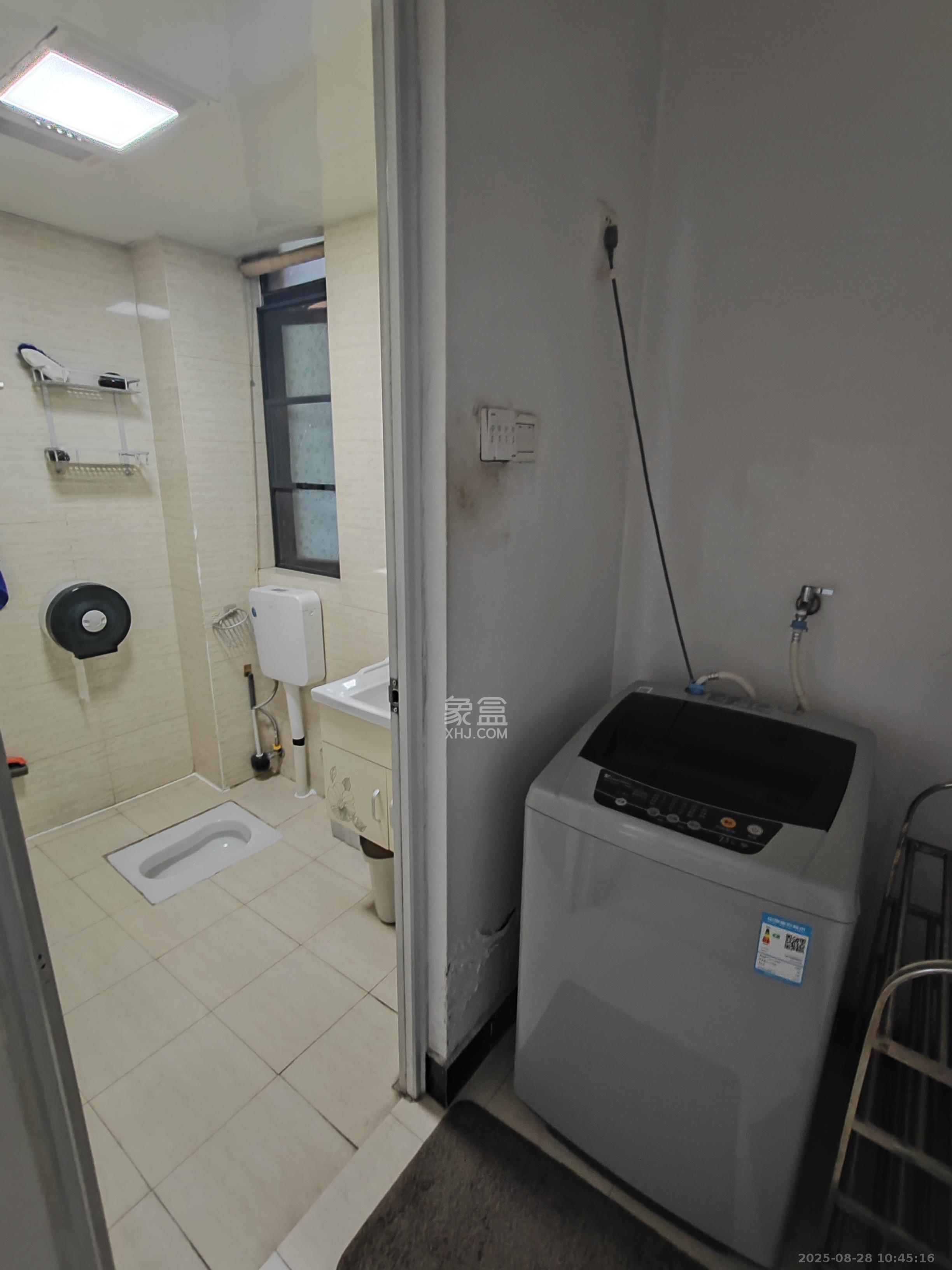 湘域城邦（湘域国际中心）  3室2厅2卫    3500.0元/月室内图