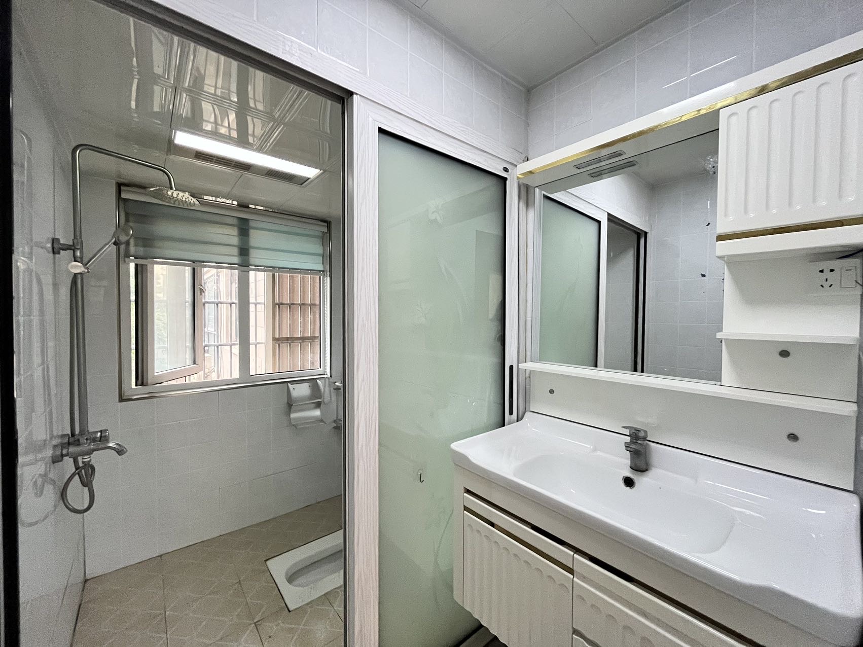 富兴嘉城 3室2厅2卫 1500.0元/月 富兴嘉城 3室2厅2卫 1500.0元/月室内图