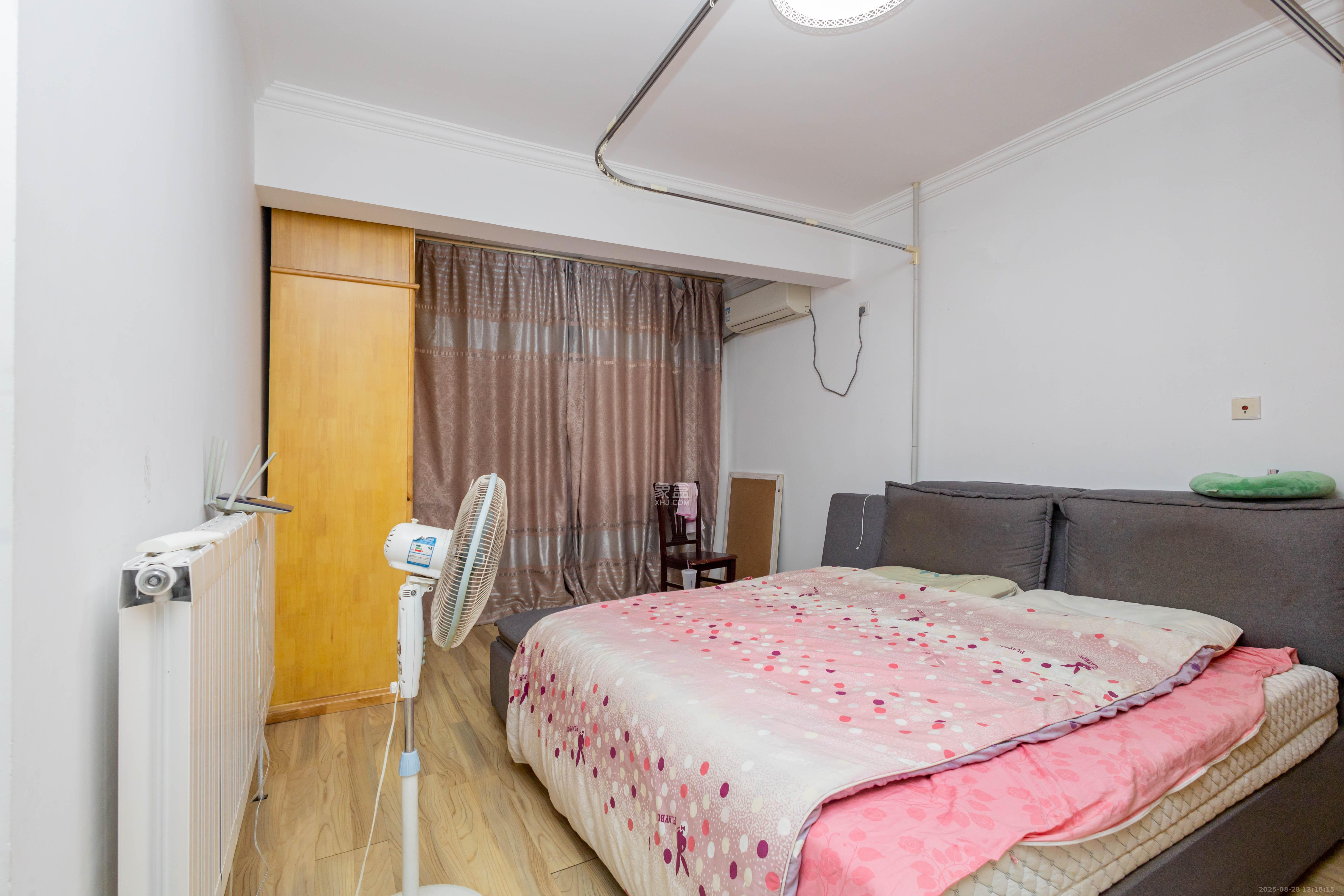 才子佳郡  4室2厅2卫    2300.0元/月室内图