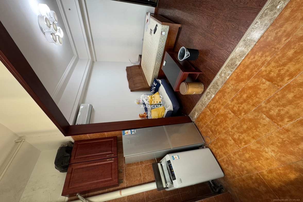 天元涉外景园B区 1室1厅1卫 1200.0元/月 天元涉外景园B区 1室1厅1卫 1200.0元/月室内图