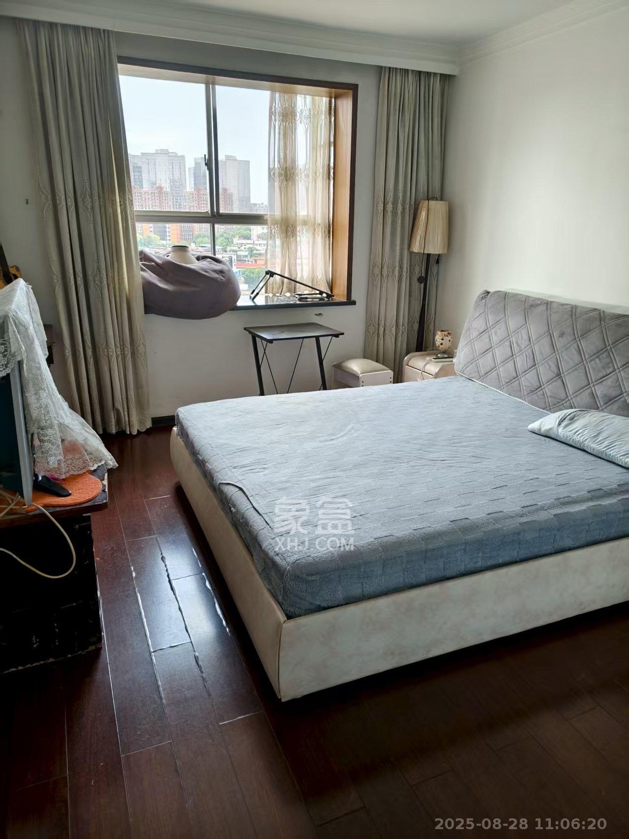 佳园星城  1室0厅0卫    1350.0元/月 佳园星城  1室0厅0卫    1350.0元/月室内图