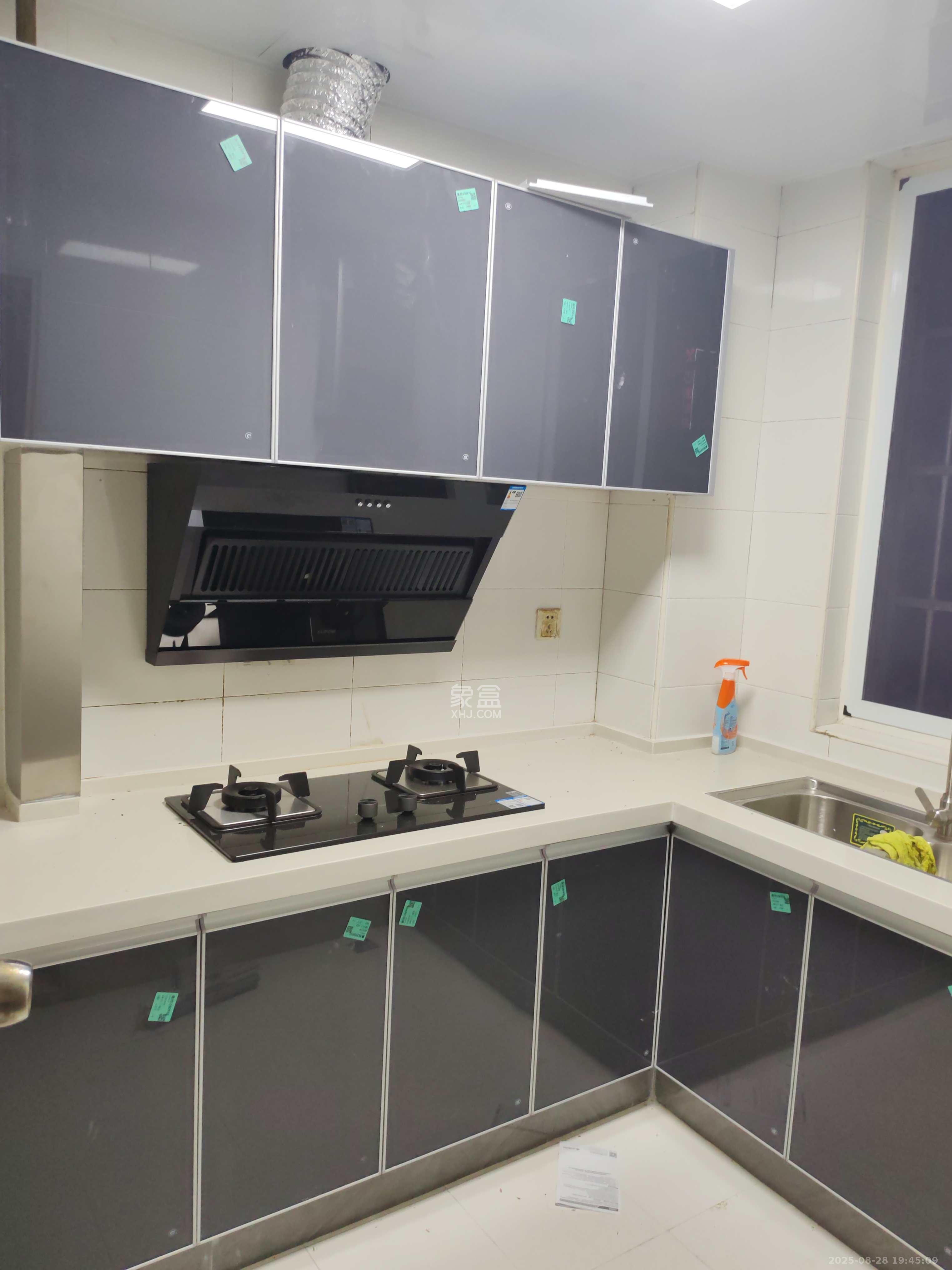 德润园 3室2厅1卫 2000.0元/月 德润园 3室2厅1卫 2000.0元/月室内图