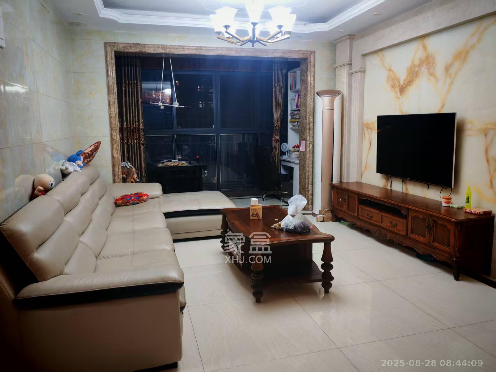 佳兆业君汇上品  3室2厅2卫    2000.0元/月室内图