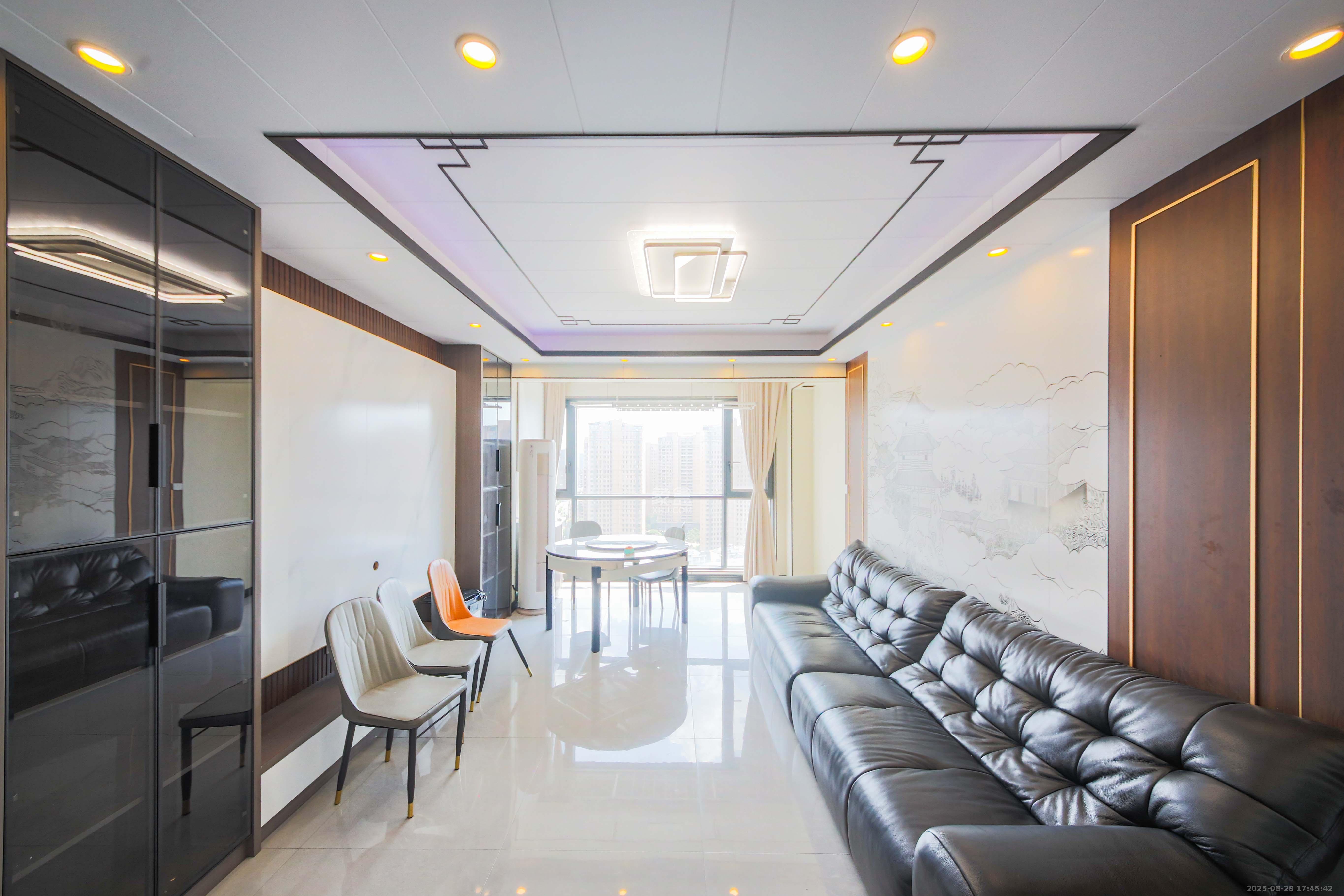 中建钰和城  3室2厅1卫    158.0万 中建钰和城  3室2厅1卫    158.0万客厅