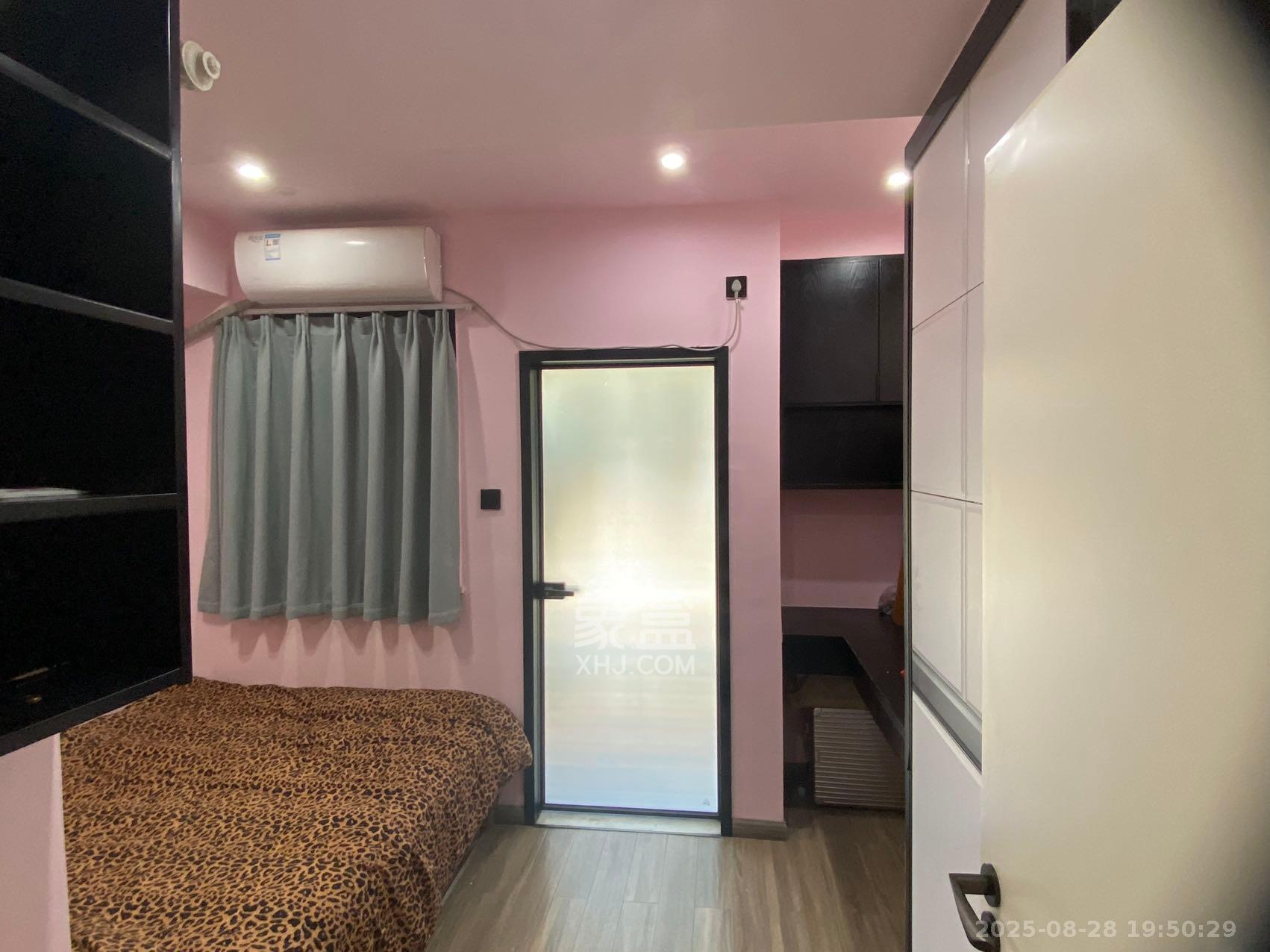 蓝湾国际广场 2室1厅1卫 3800.0元/月 蓝湾国际广场 2室1厅1卫 3800.0元/月室内图