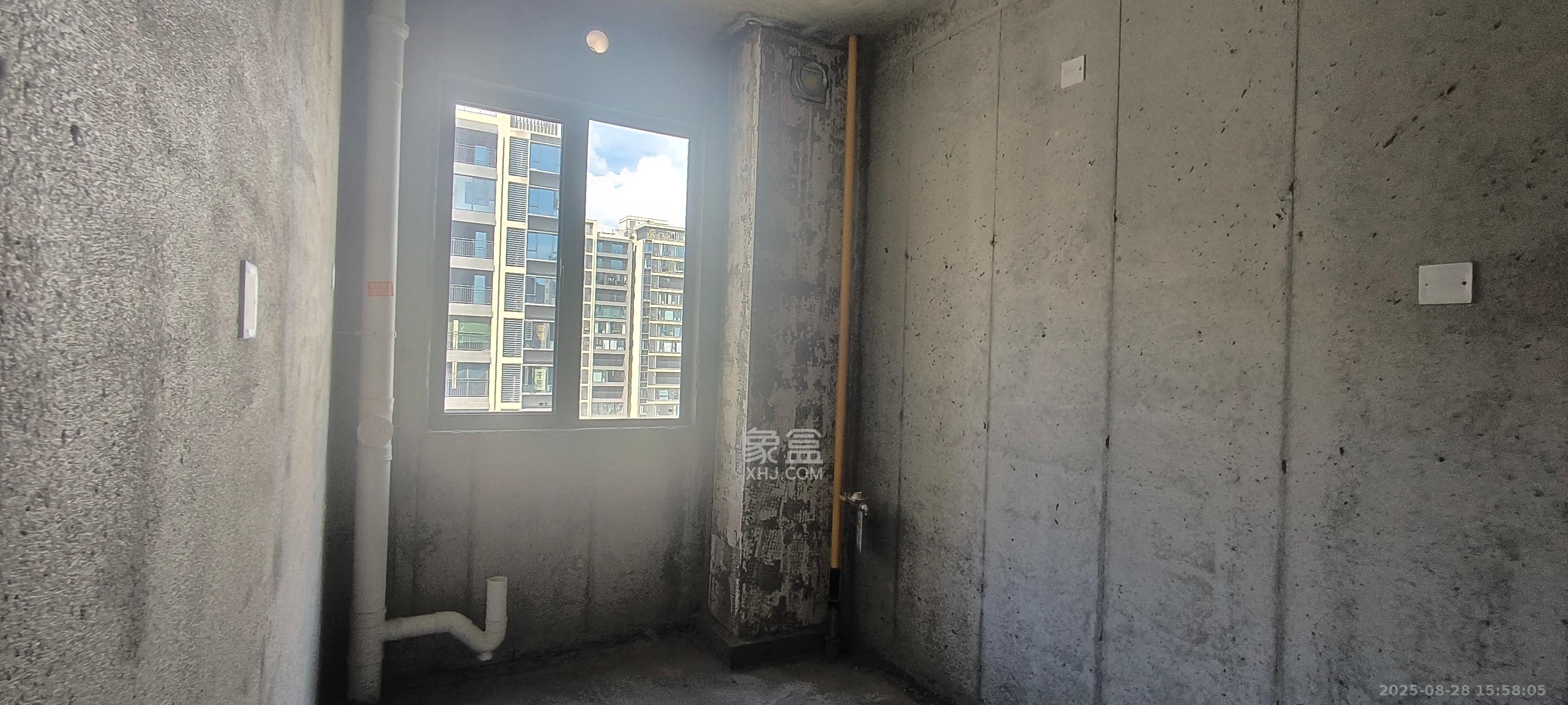 润和星河玥 4室2厅2卫 1800.0元/月 润和星河玥 4室2厅2卫 1800.0元/月室内图