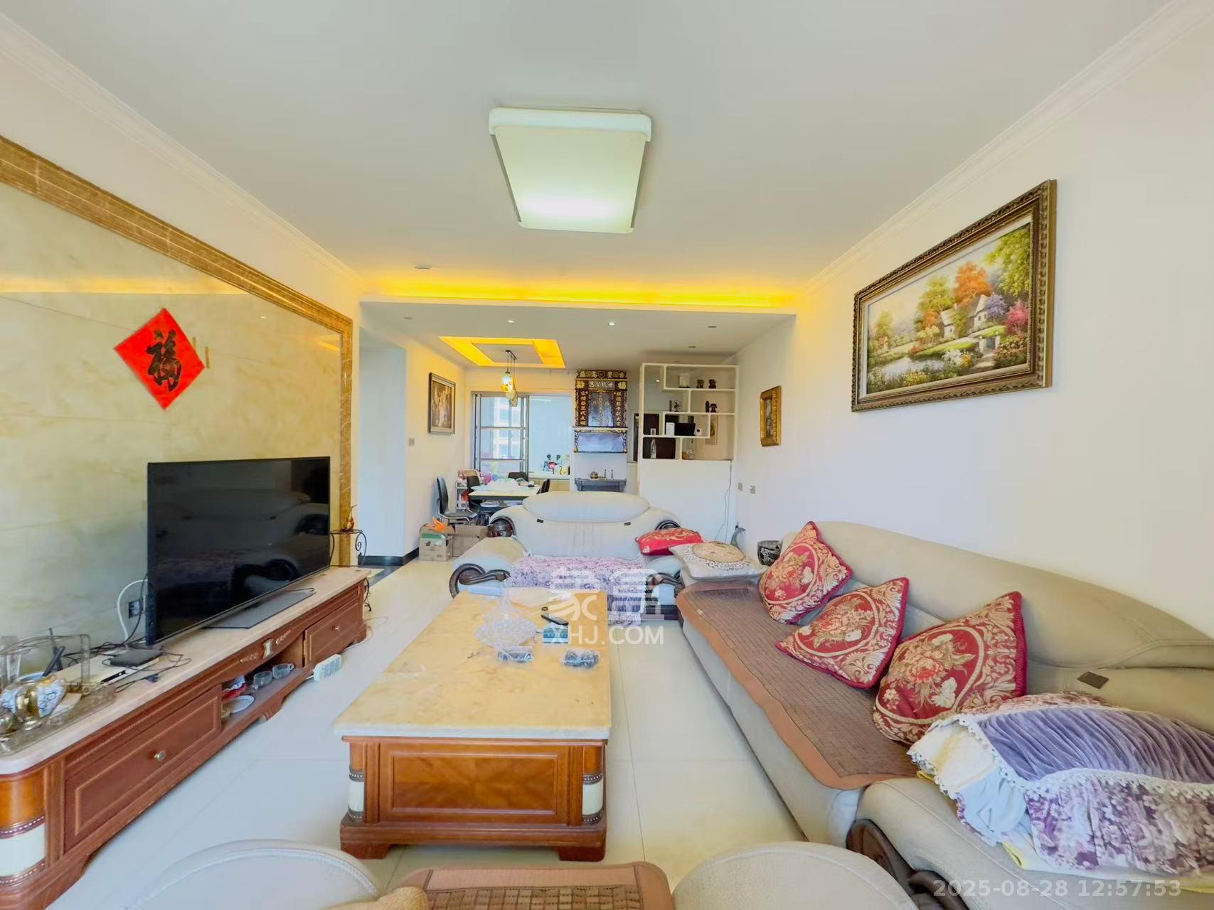 保利麓谷林语E区  4室2厅2卫    2800.0元/月 保利麓谷林语E区  4室2厅2卫    2800.0元/月室内图