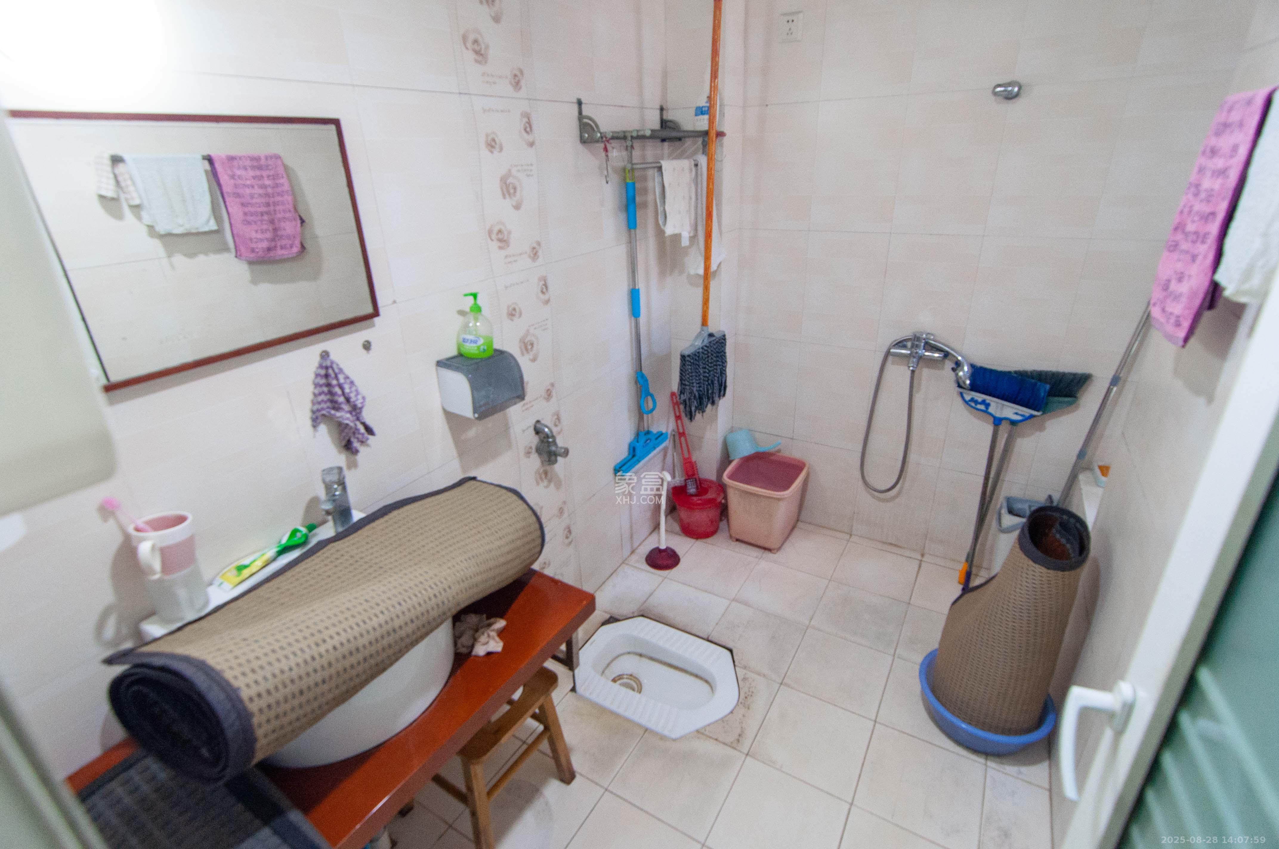 望兴景园一期  3室2厅2卫    91.0万 望兴景园一期  3室2厅2卫    91.0万卫生间