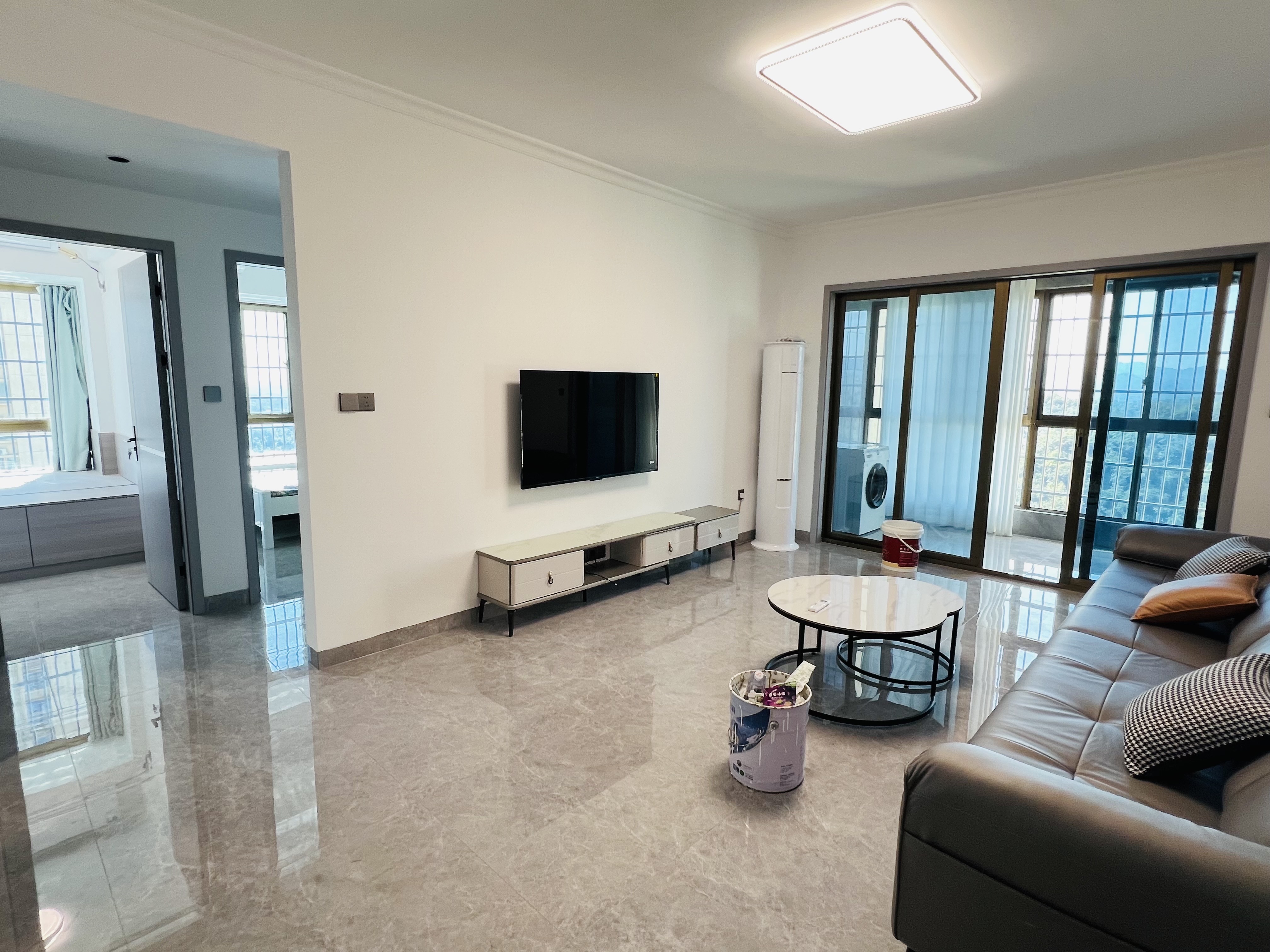 碧桂园 3室2厅1卫 1700.0元/月 碧桂园 3室2厅1卫 1700.0元/月室内图