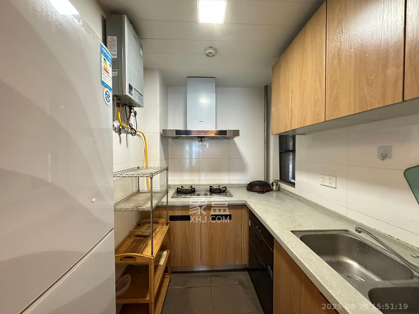 万科白鹭郡 3室2厅1卫 2500.0元/月 万科白鹭郡 3室2厅1卫 2500.0元/月室内图